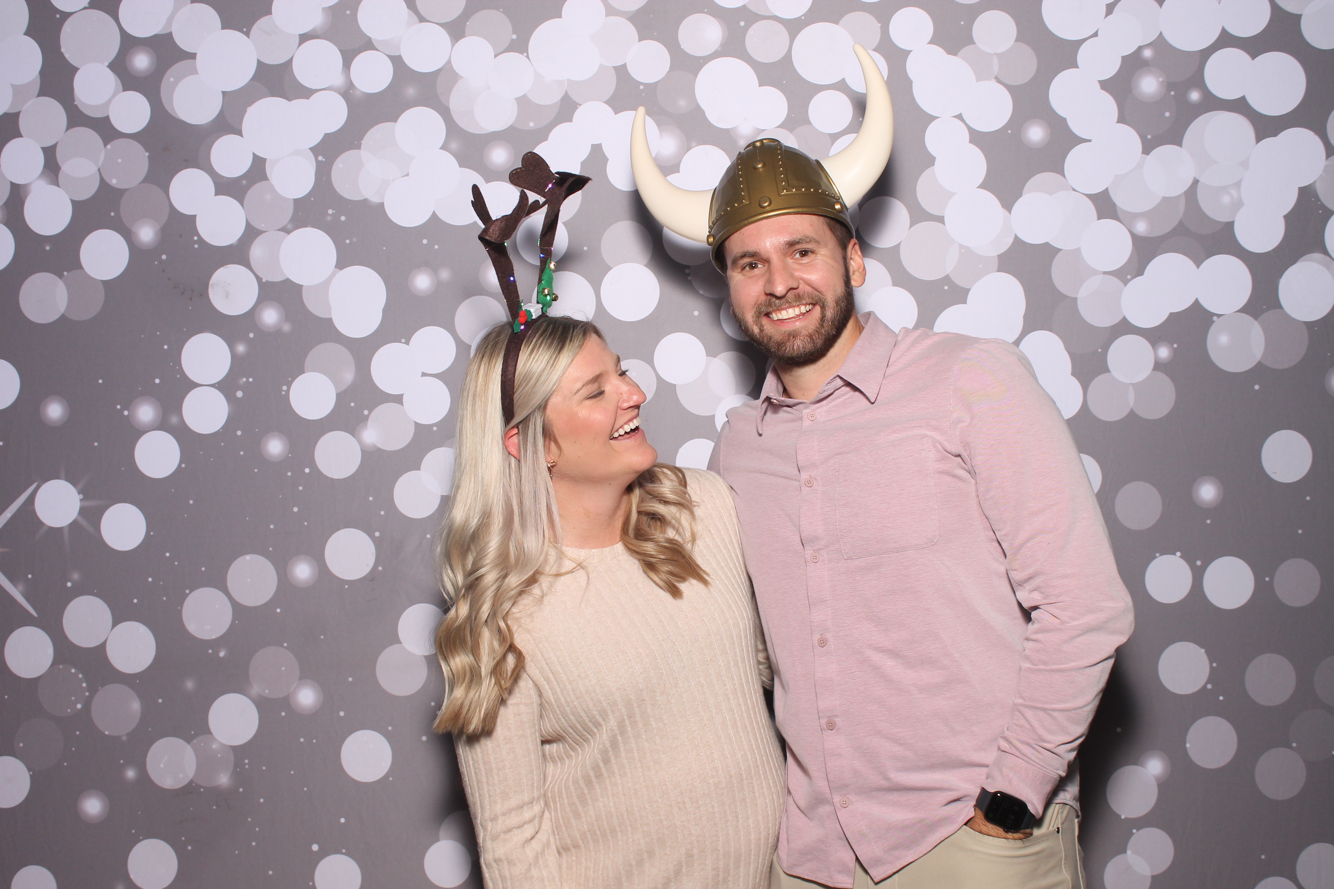 Key Source Holiday Party | View more photos from the event at gallery.photoboothcincy.com/u/PhotoBoothCincy/Key-Source-Holiday-Party