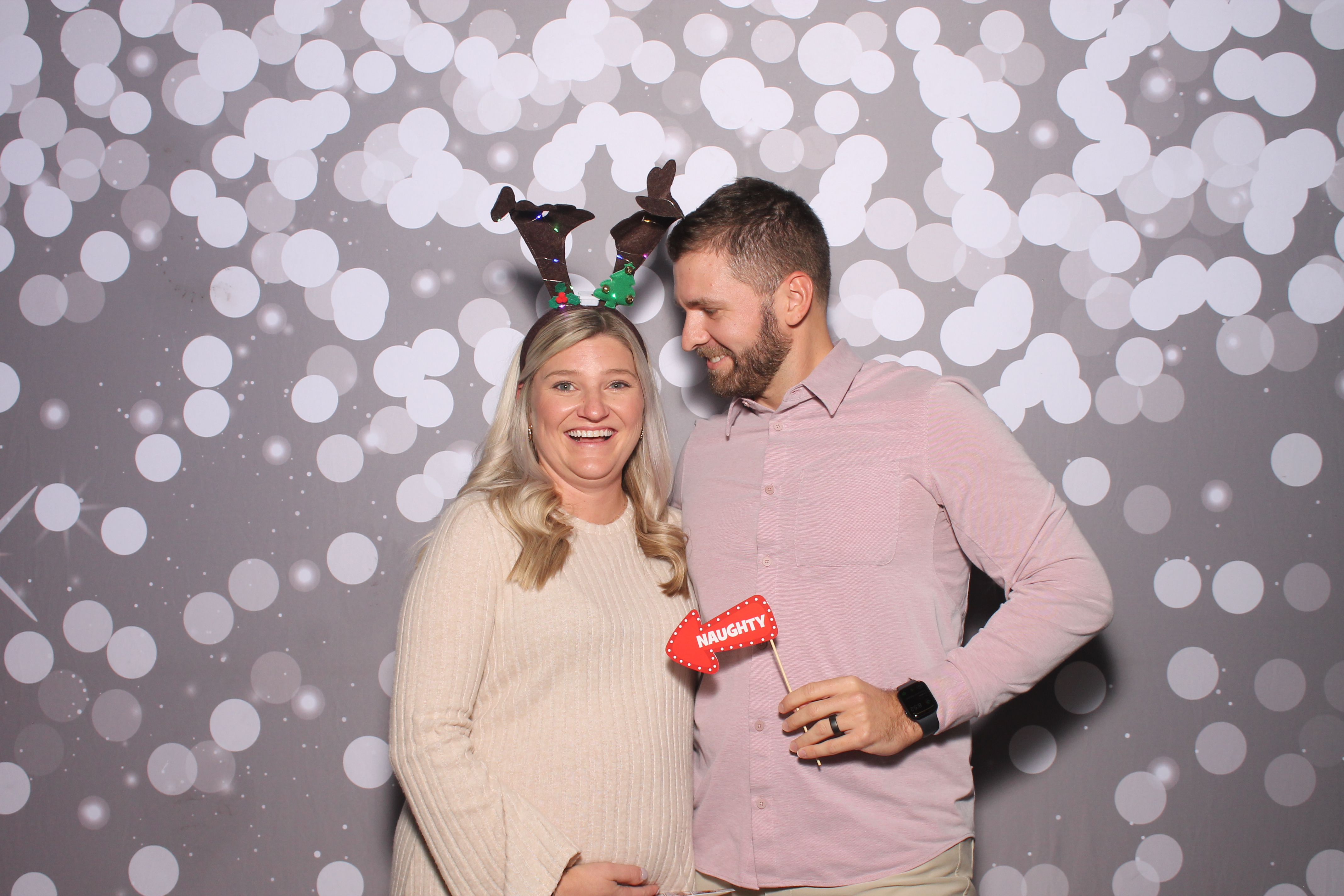 Key Source Holiday Party | View more photos from the event at gallery.photoboothcincy.com/u/PhotoBoothCincy/Key-Source-Holiday-Party