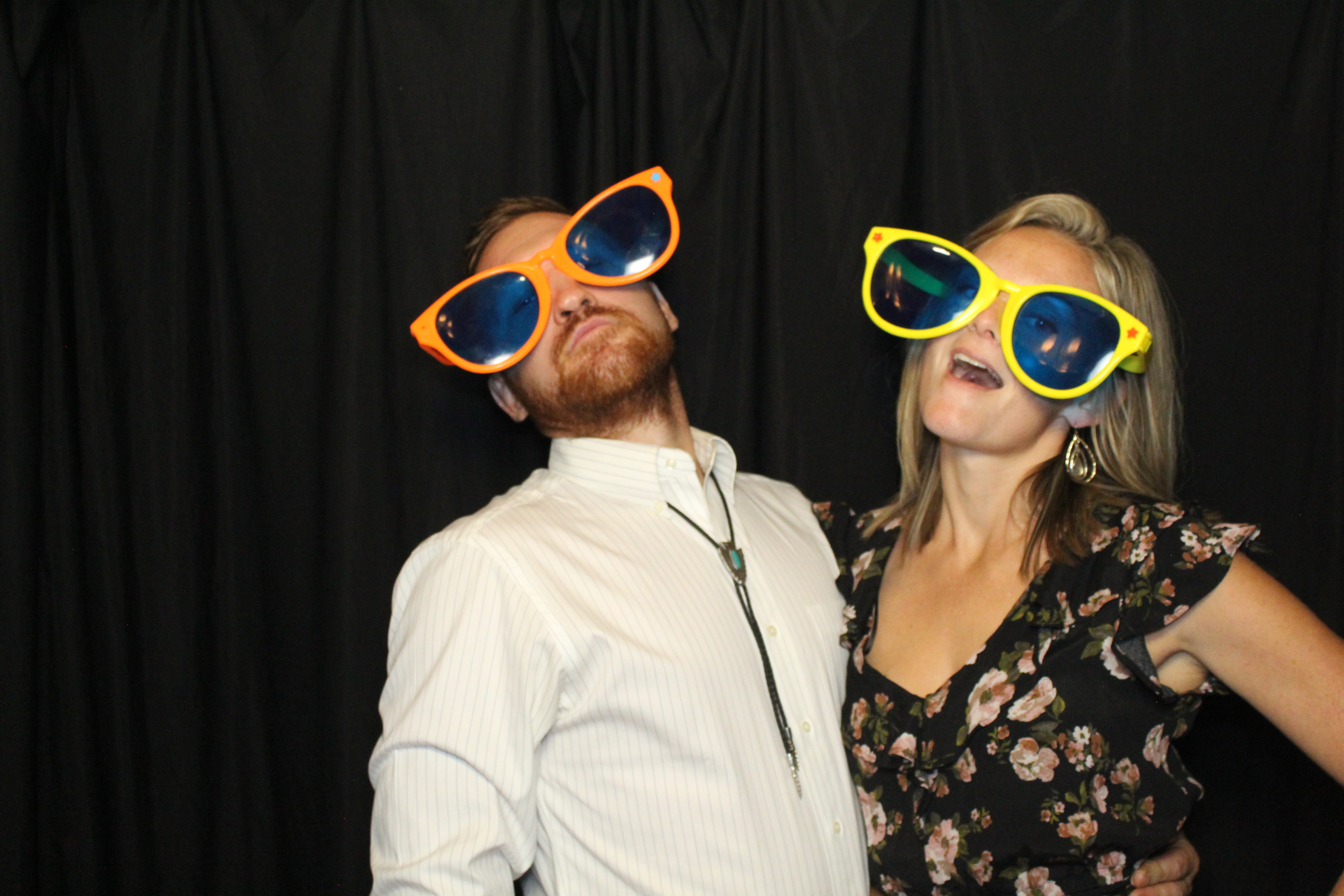 Krista & Eric | View more photos from the event at gallery.photoboothcincy.com/u/PhotoBoothCincy/Krista-Eric