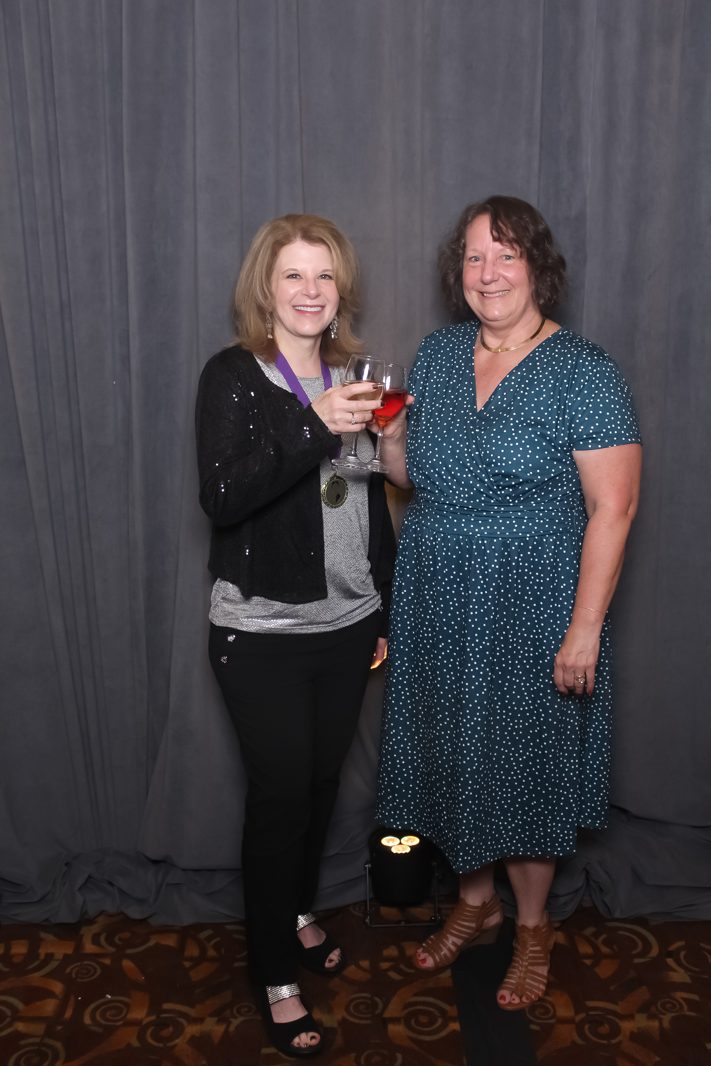 Kroger Barney Gala | View more photos from the event at gallery.photoboothcincy.com/u/PhotoBoothCincy/Kroger-Barney-Gala