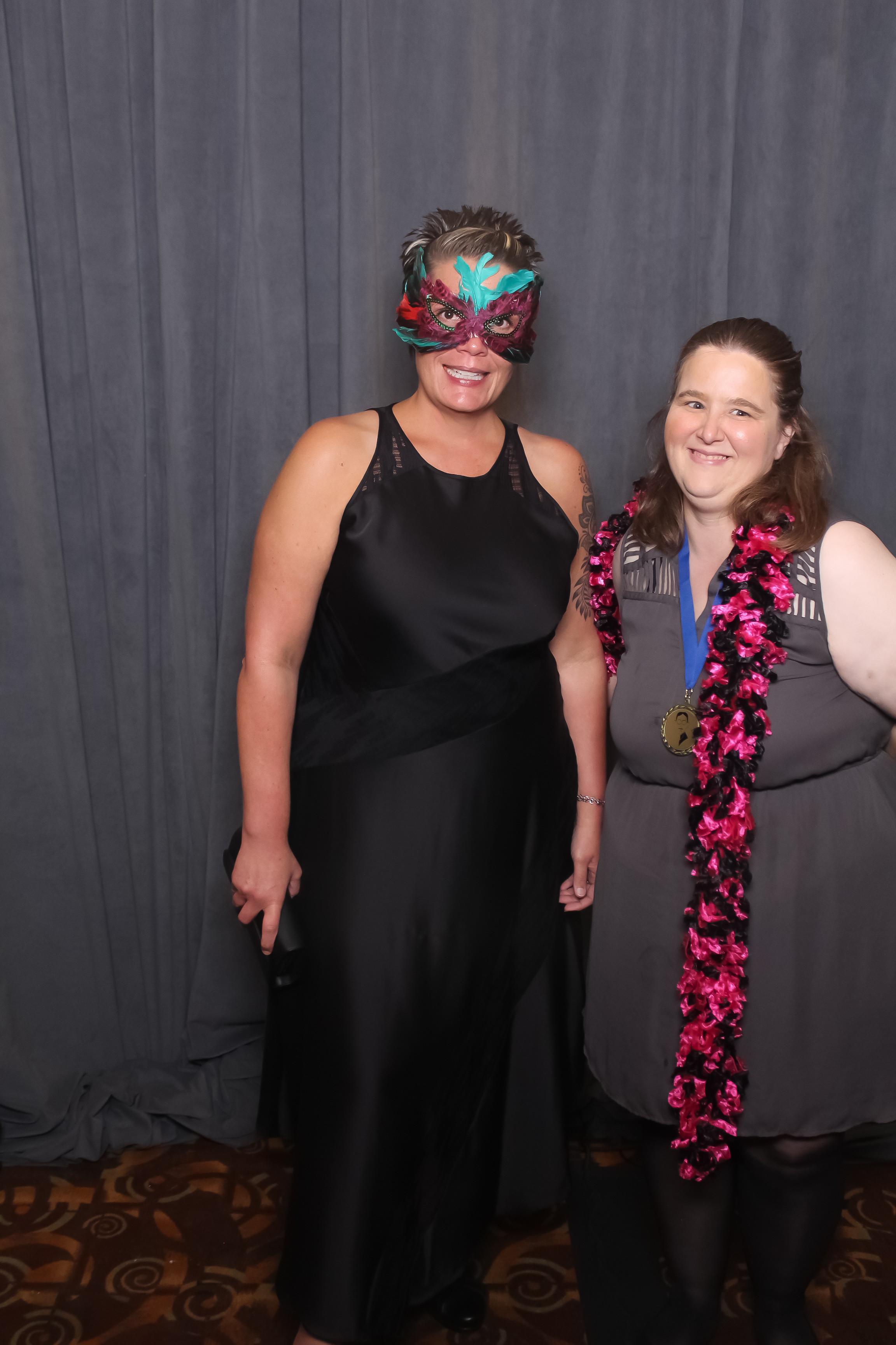 Kroger Barney Gala | View more photos from the event at gallery.photoboothcincy.com/u/PhotoBoothCincy/Kroger-Barney-Gala