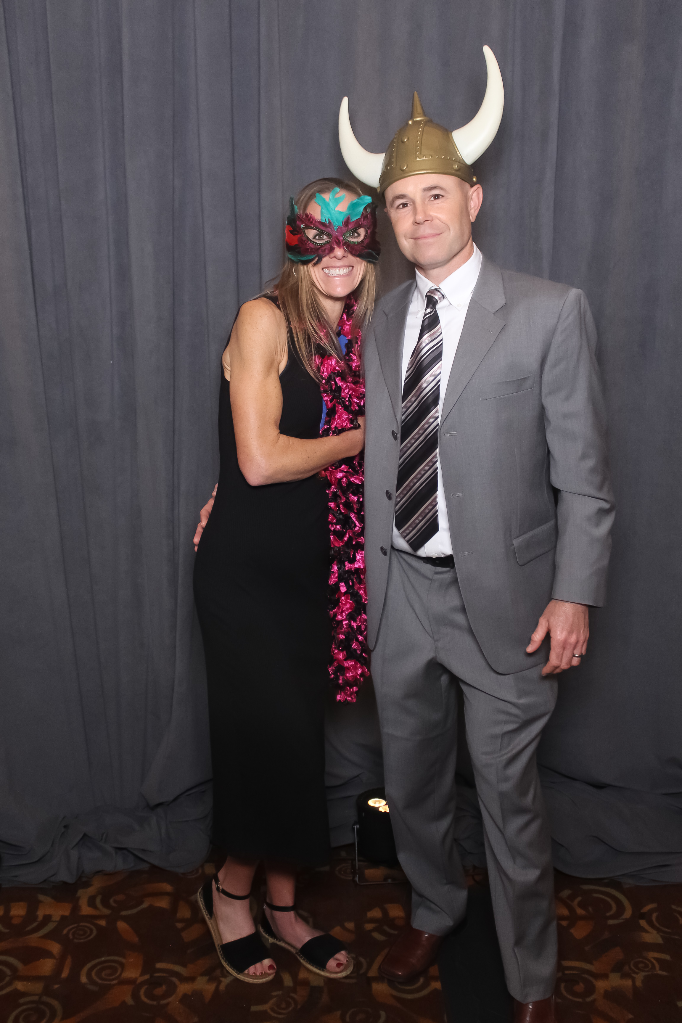 Kroger Barney Gala | View more photos from the event at gallery.photoboothcincy.com/u/PhotoBoothCincy/Kroger-Barney-Gala