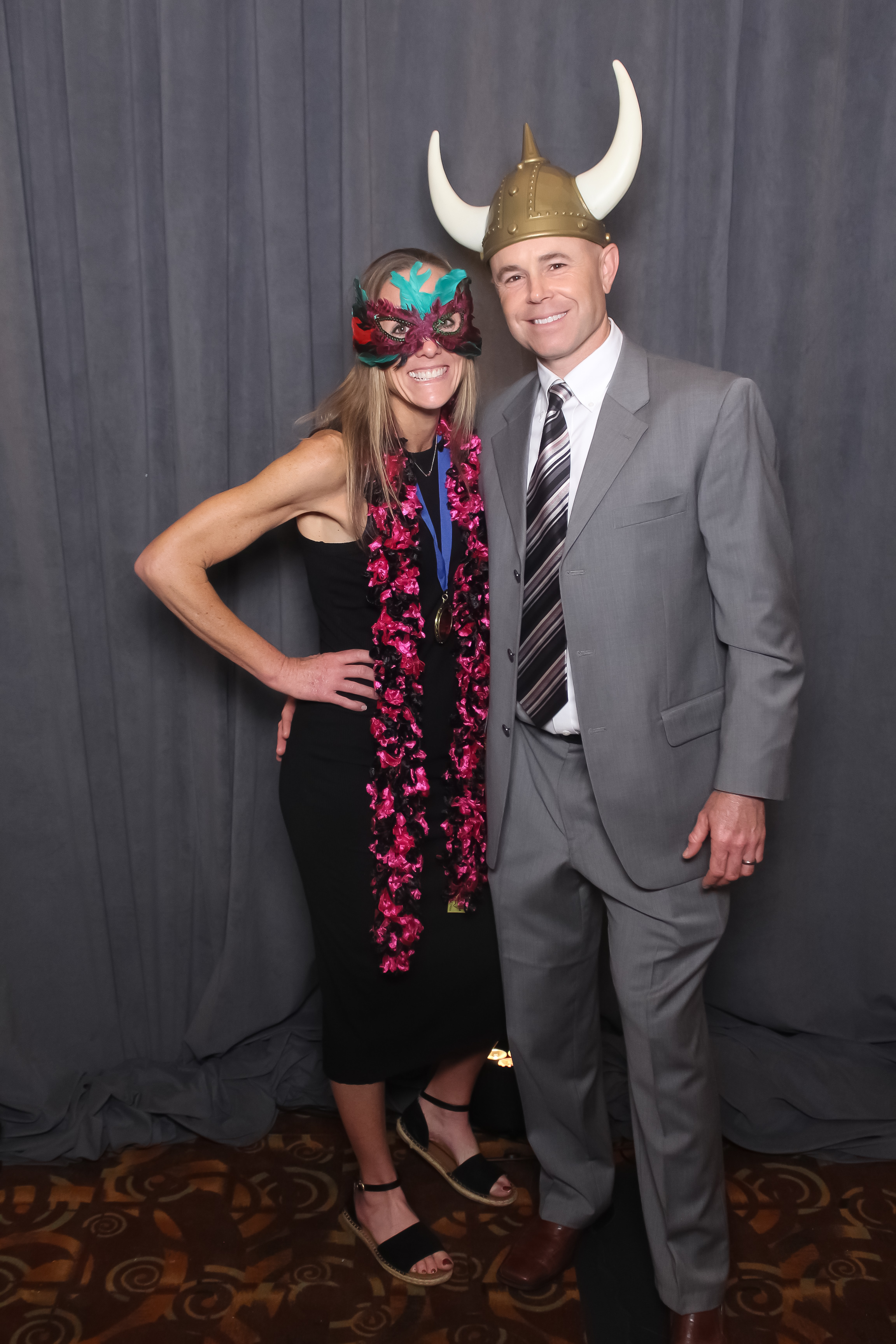 Kroger Barney Gala | View more photos from the event at gallery.photoboothcincy.com/u/PhotoBoothCincy/Kroger-Barney-Gala