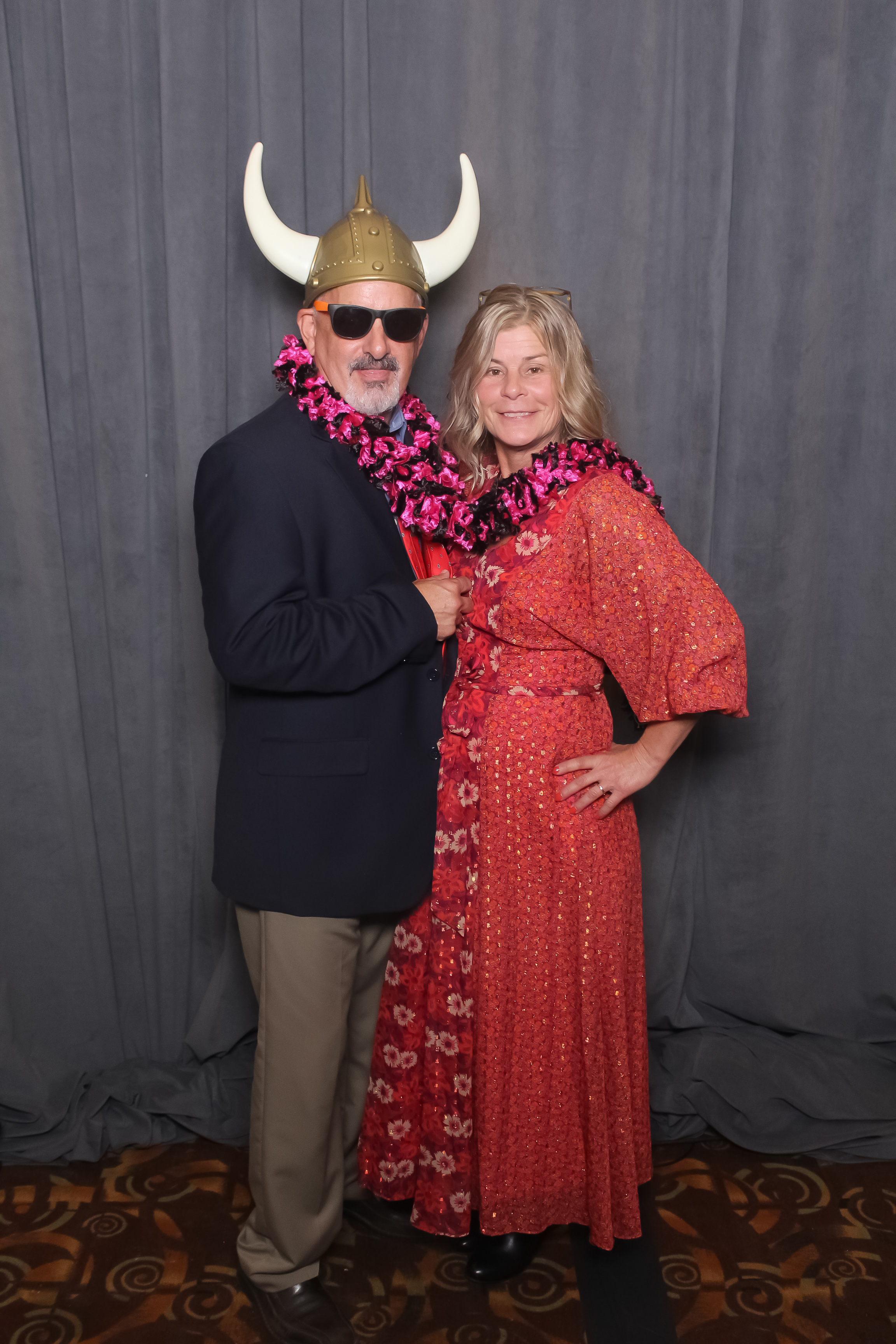 Kroger Barney Gala | View more photos from the event at gallery.photoboothcincy.com/u/PhotoBoothCincy/Kroger-Barney-Gala