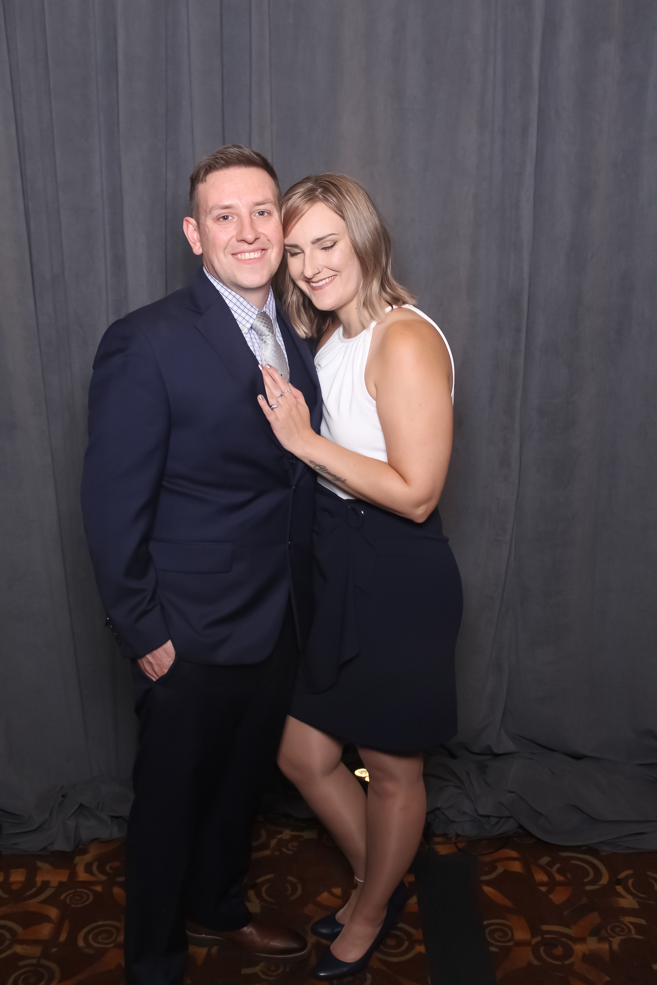 Kroger Barney Gala | View more photos from the event at gallery.photoboothcincy.com/u/PhotoBoothCincy/Kroger-Barney-Gala