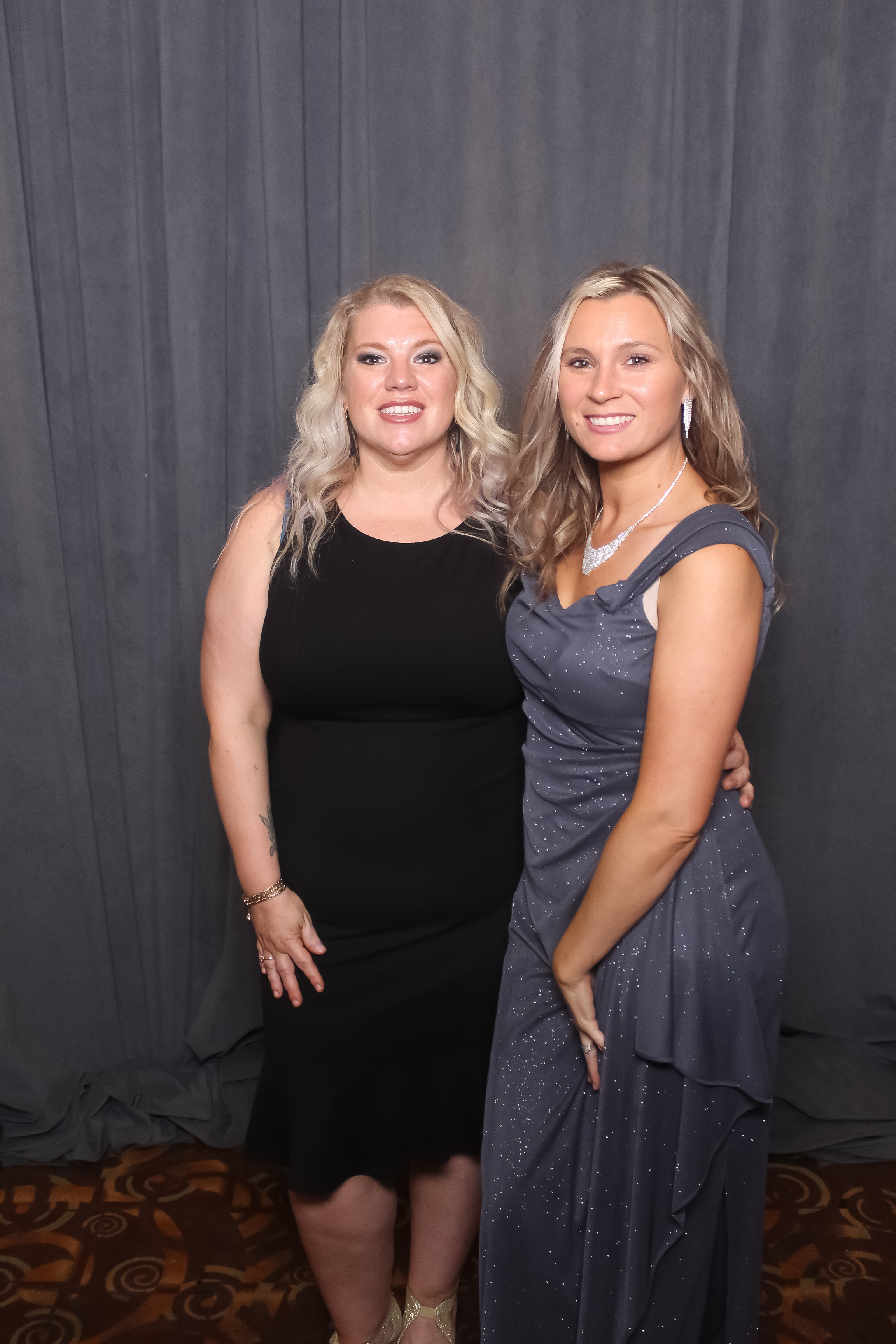 Kroger Barney Gala | View more photos from the event at gallery.photoboothcincy.com/u/PhotoBoothCincy/Kroger-Barney-Gala