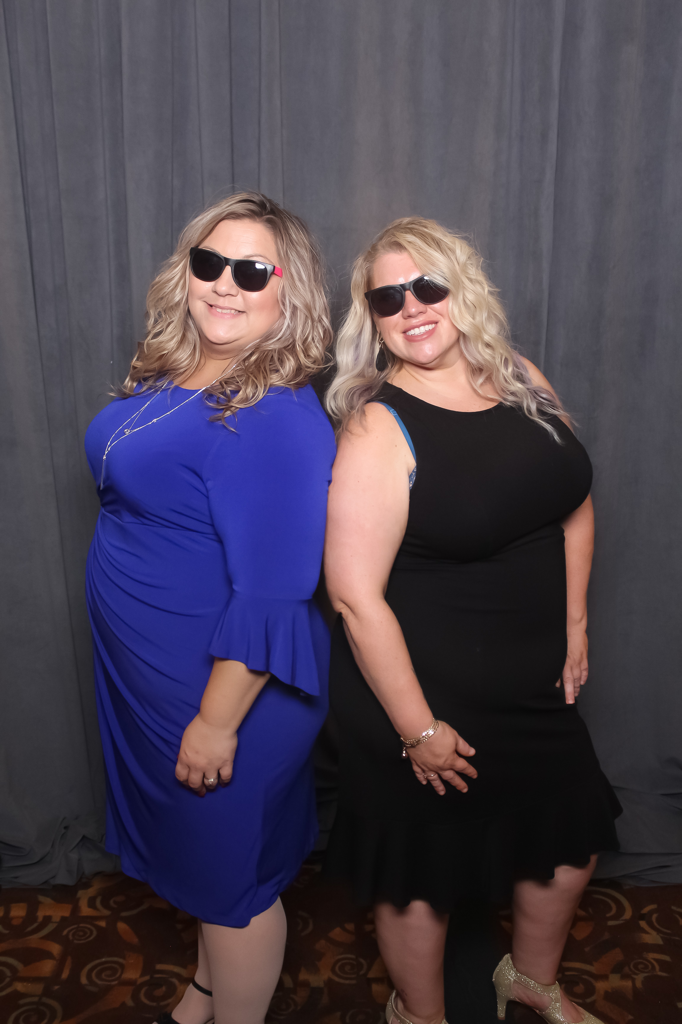 Kroger Barney Gala | View more photos from the event at gallery.photoboothcincy.com/u/PhotoBoothCincy/Kroger-Barney-Gala