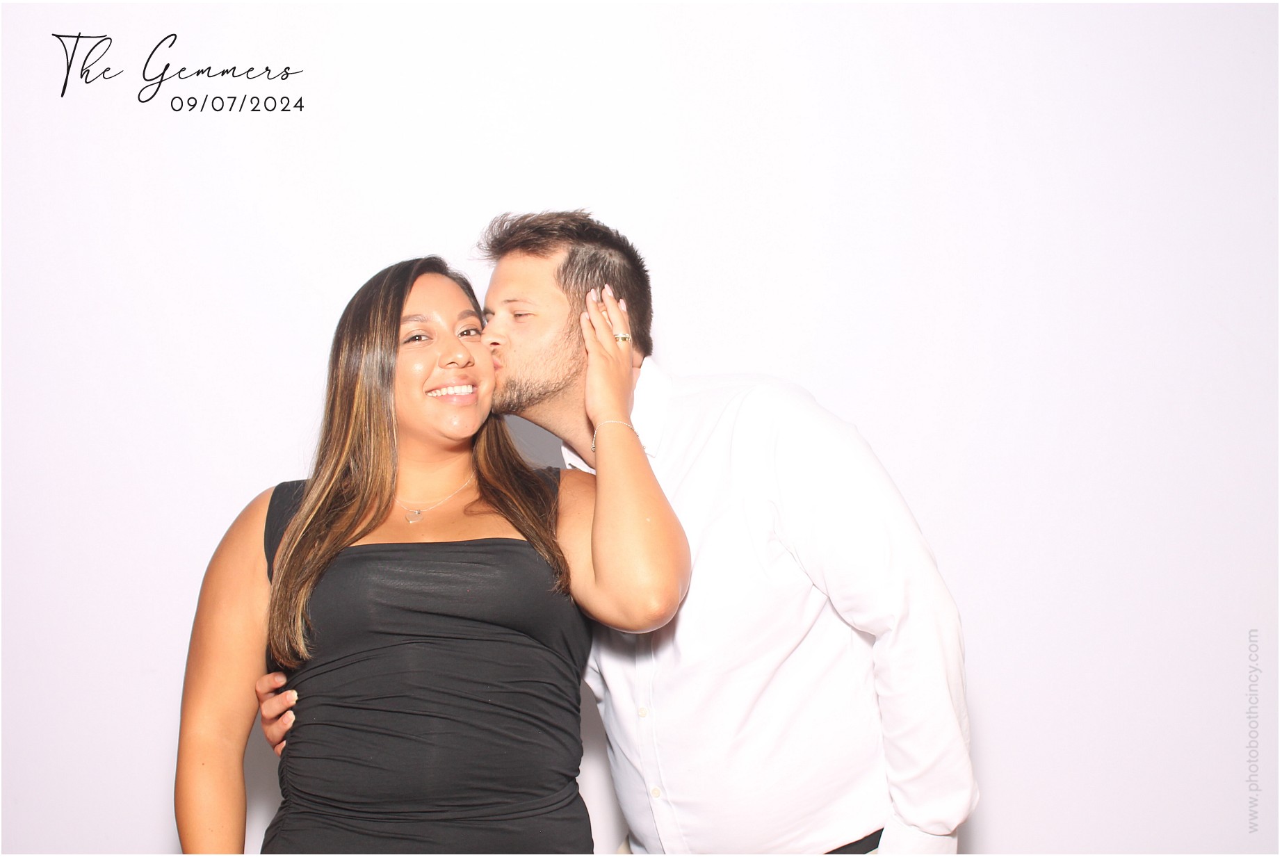 Kylee & Wyatt | View more photos from the event at gallery.photoboothcincy.com/u/PhotoBoothCincy/Kylee-Wyatt