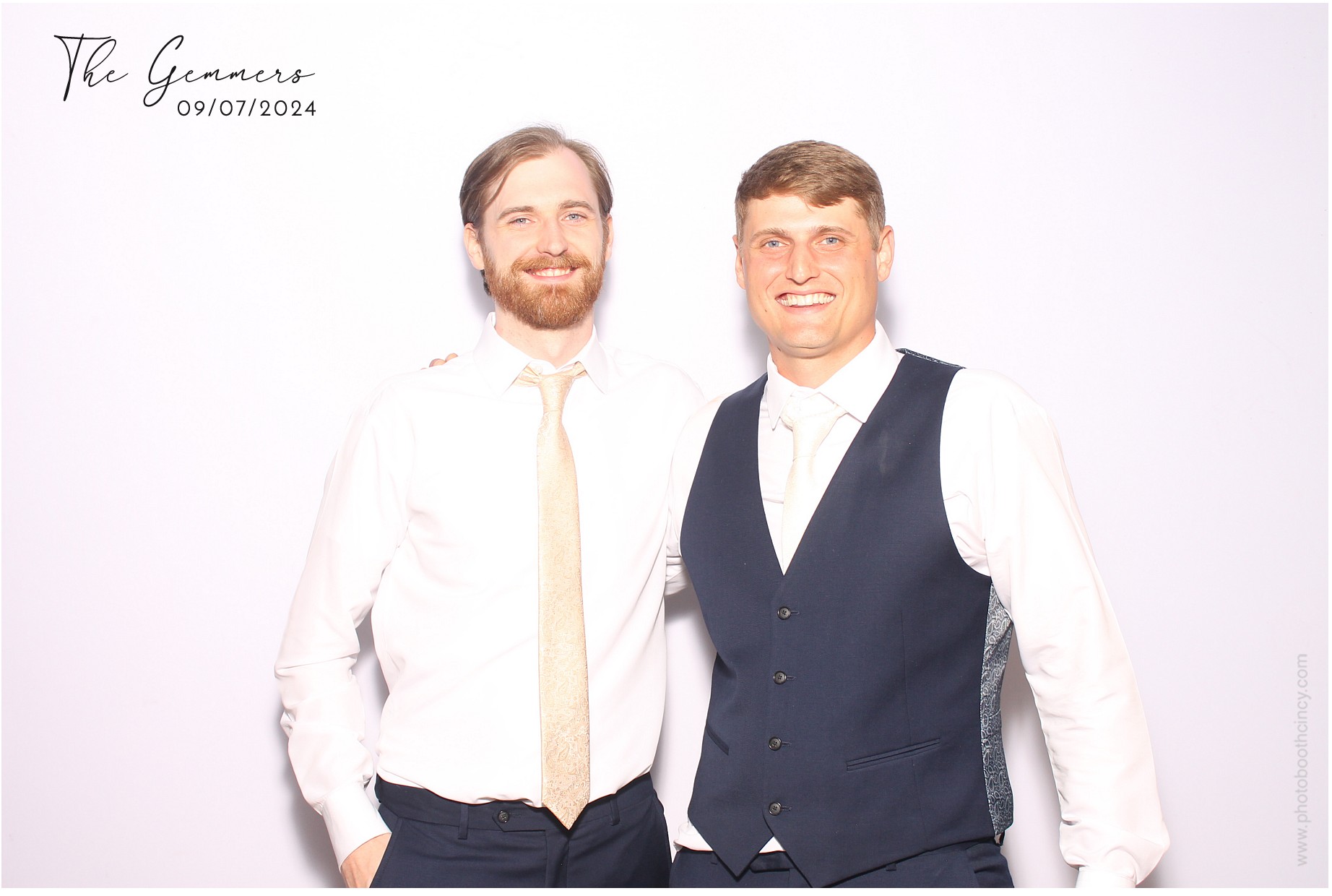 Kylee & Wyatt | View more photos from the event at gallery.photoboothcincy.com/u/PhotoBoothCincy/Kylee-Wyatt