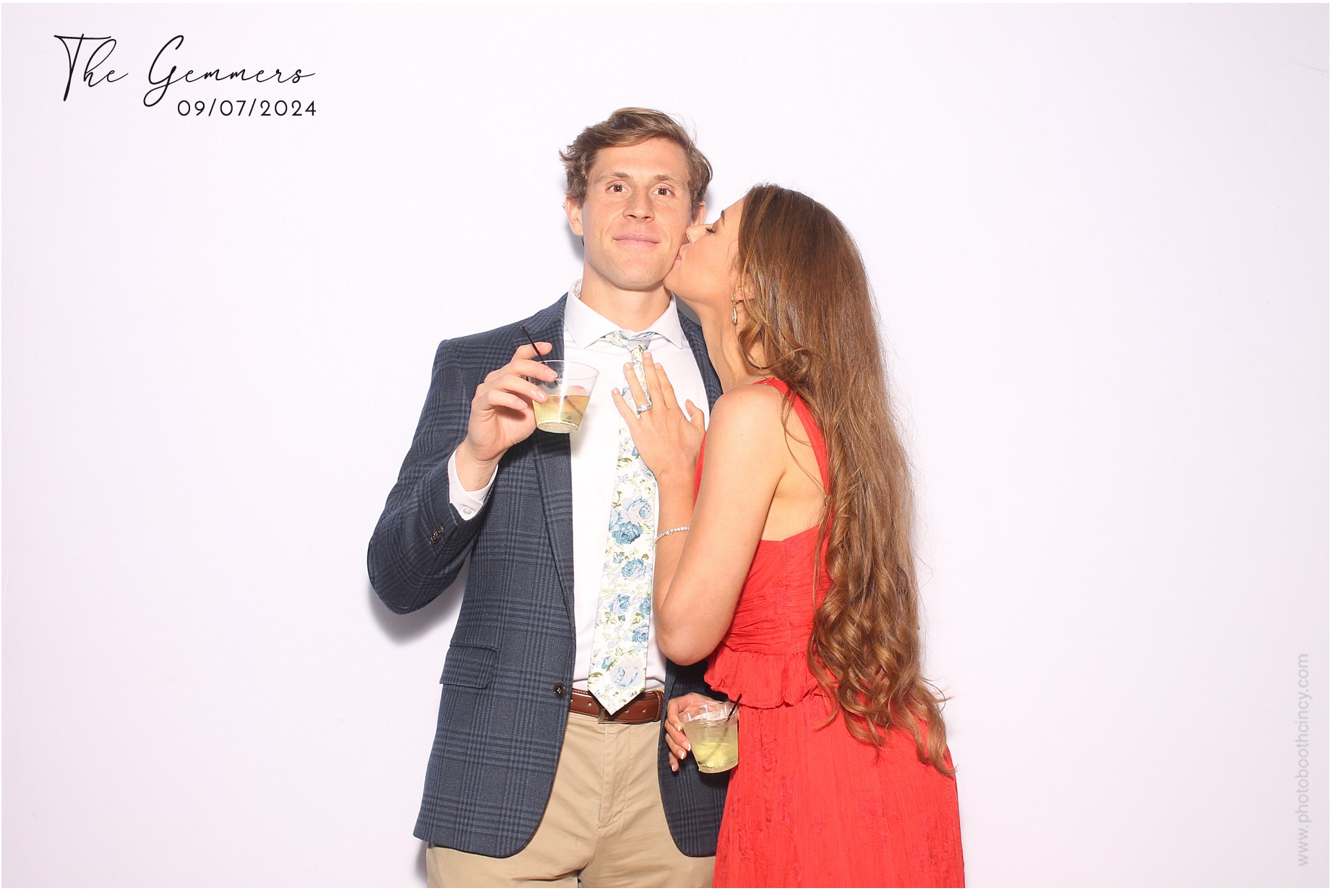 Kylee & Wyatt | View more photos from the event at gallery.photoboothcincy.com/u/PhotoBoothCincy/Kylee-Wyatt