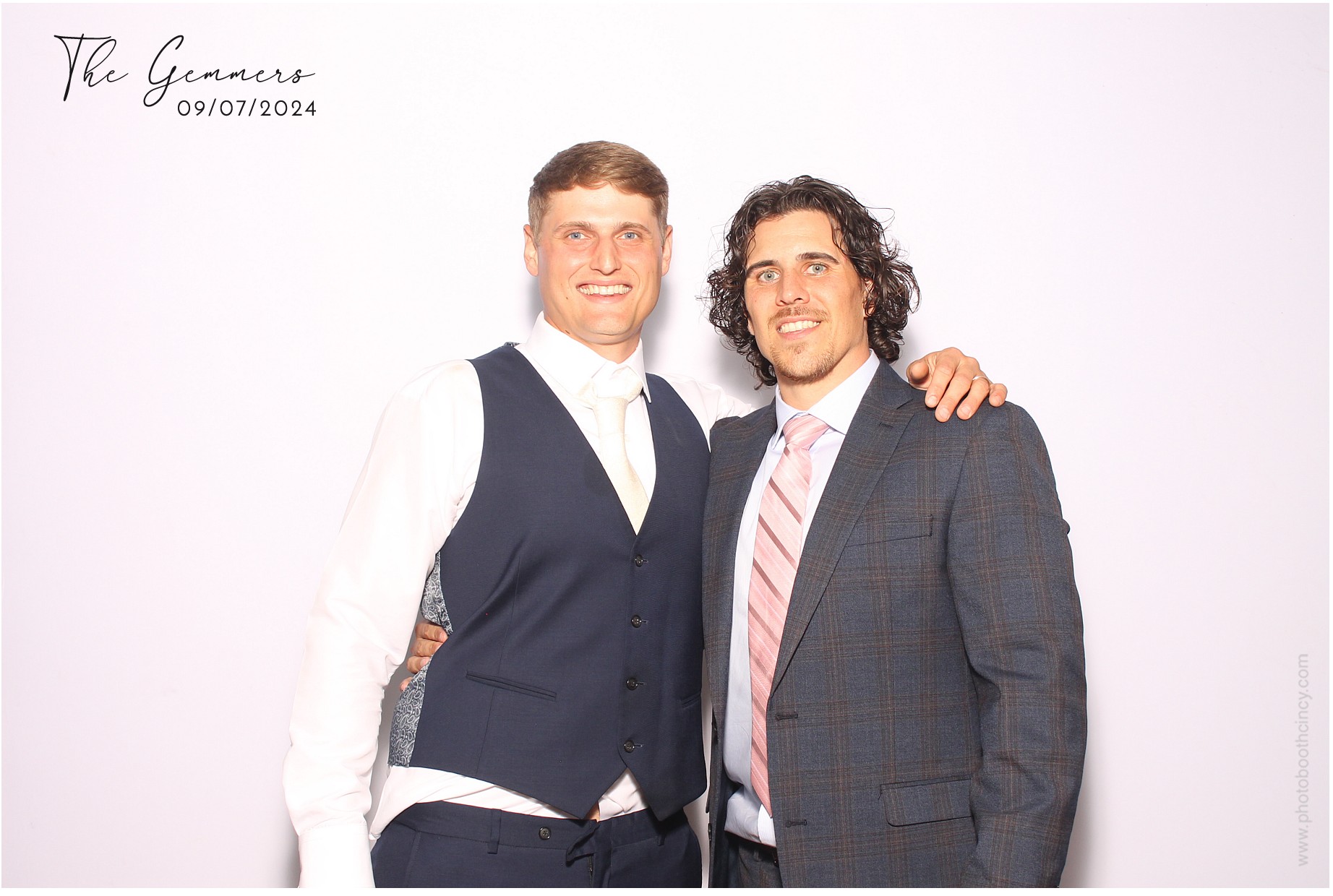 Kylee & Wyatt | View more photos from the event at gallery.photoboothcincy.com/u/PhotoBoothCincy/Kylee-Wyatt