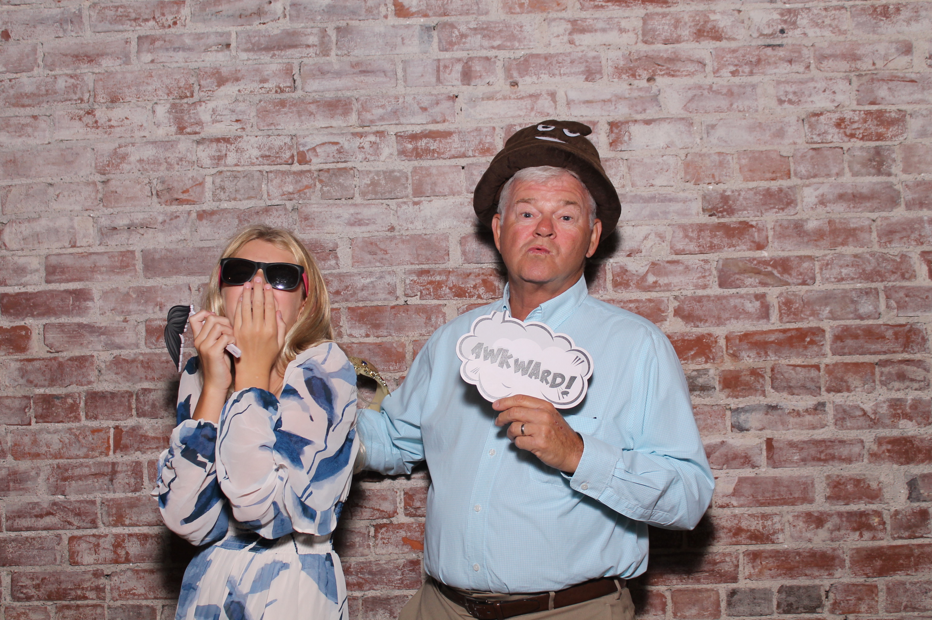 Kylie & Jeremy  | View more photos from the event at gallery.photoboothcincy.com/u/PhotoBoothCincy/Kylie-Jeremy