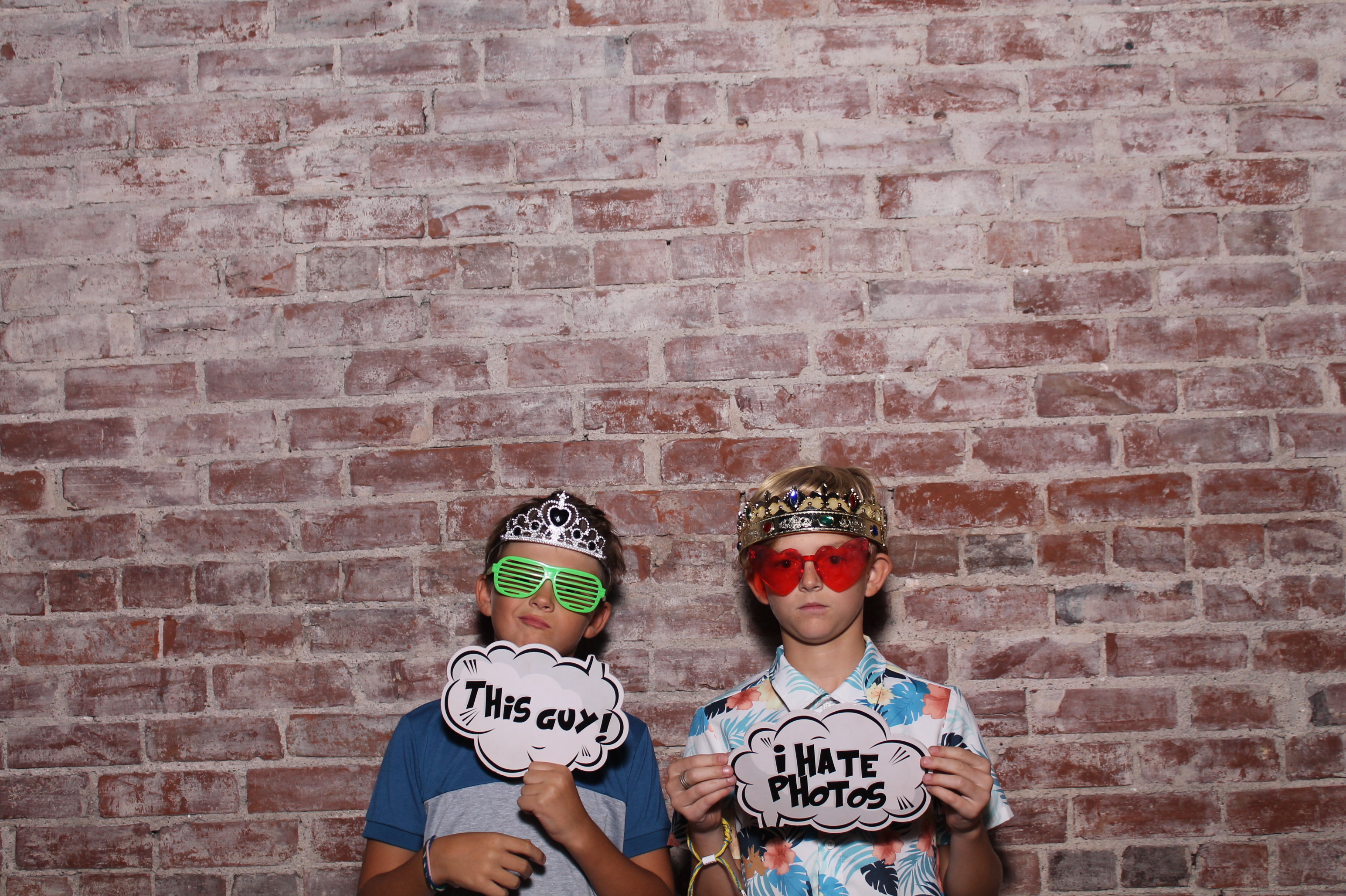 Kylie & Jeremy  | View more photos from the event at gallery.photoboothcincy.com/u/PhotoBoothCincy/Kylie-Jeremy