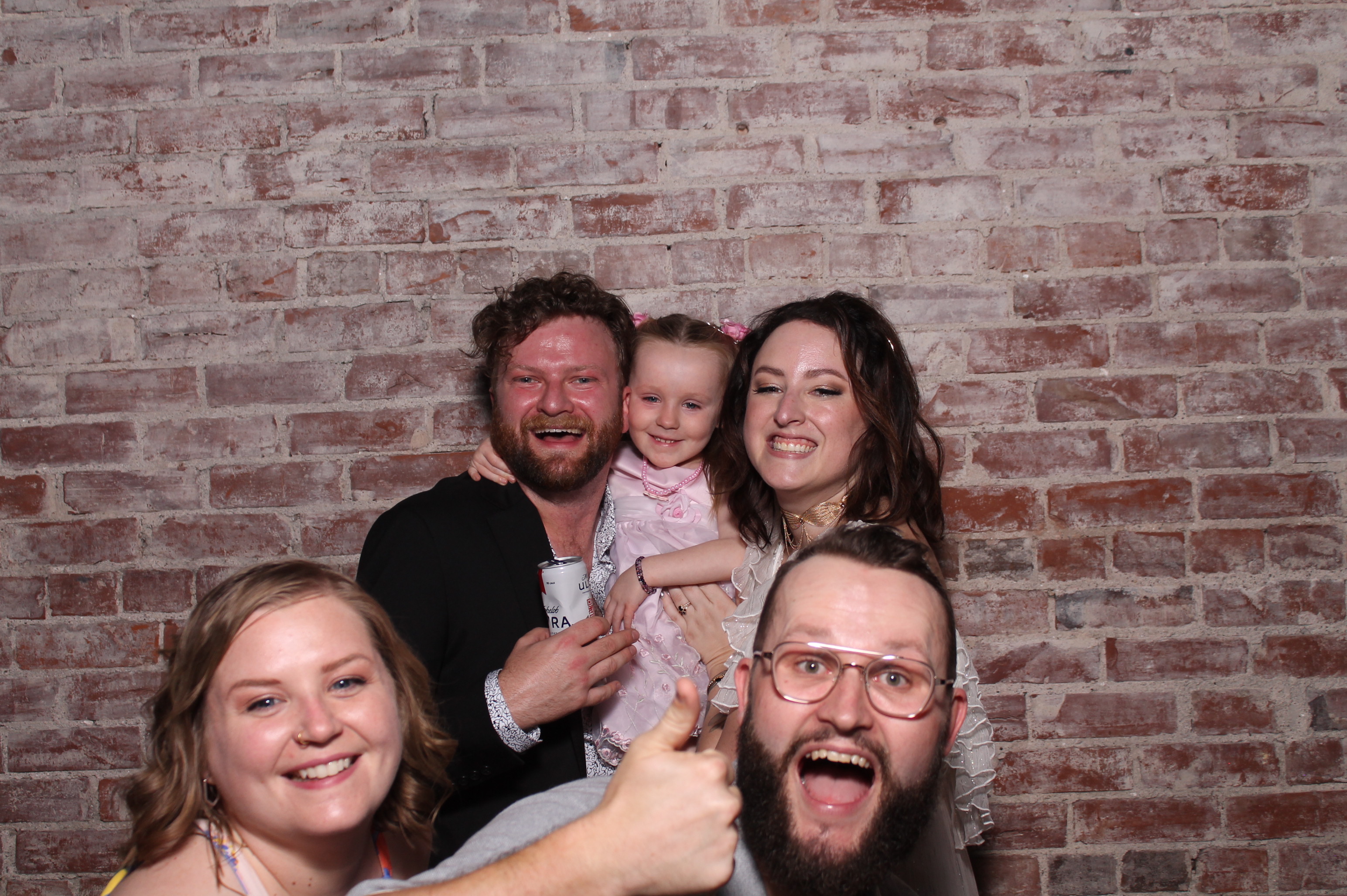 Kylie & Jeremy  | View more photos from the event at gallery.photoboothcincy.com/u/PhotoBoothCincy/Kylie-Jeremy