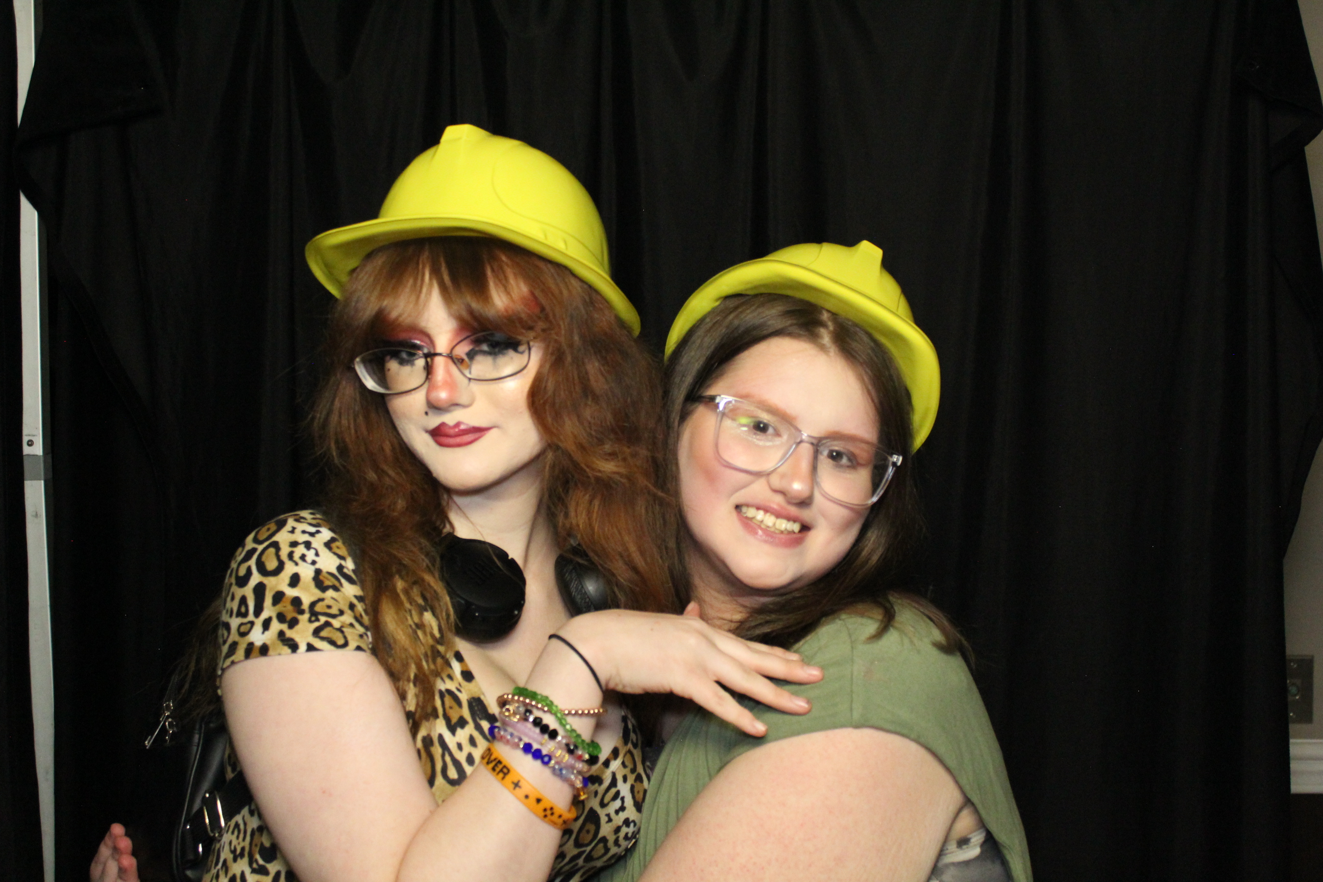 LOI Cast Party 2024 | View more photos from the event at gallery.photoboothcincy.com/u/PhotoBoothCincy/LOI-Cast-Party-2024