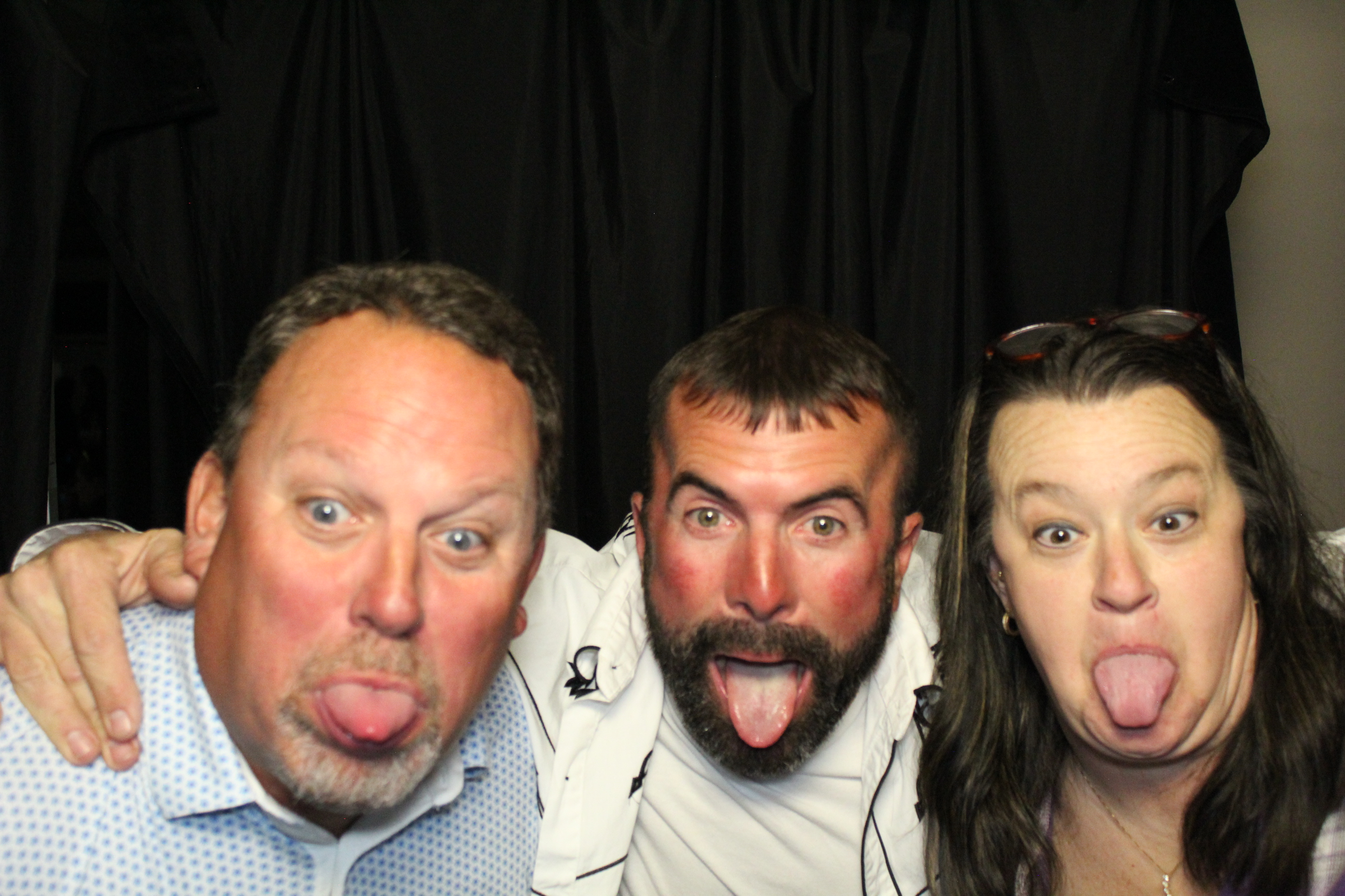LOI Cast Party 2024 | View more photos from the event at gallery.photoboothcincy.com/u/PhotoBoothCincy/LOI-Cast-Party-2024