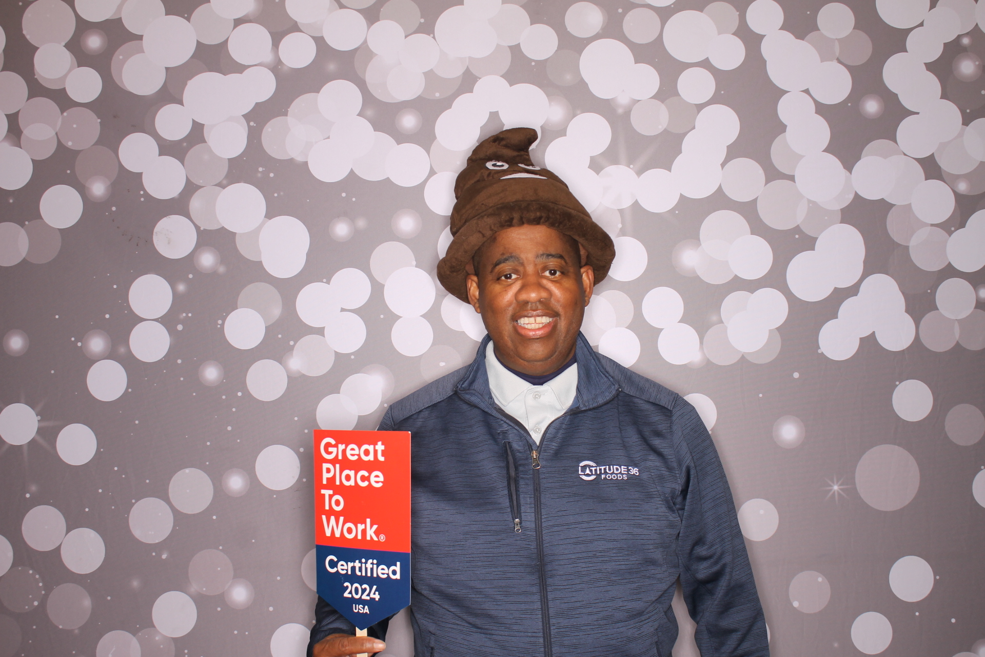 Latitiude Weds | View more photos from the event at gallery.photoboothcincy.com/u/PhotoBoothCincy/Latitiude-Weds