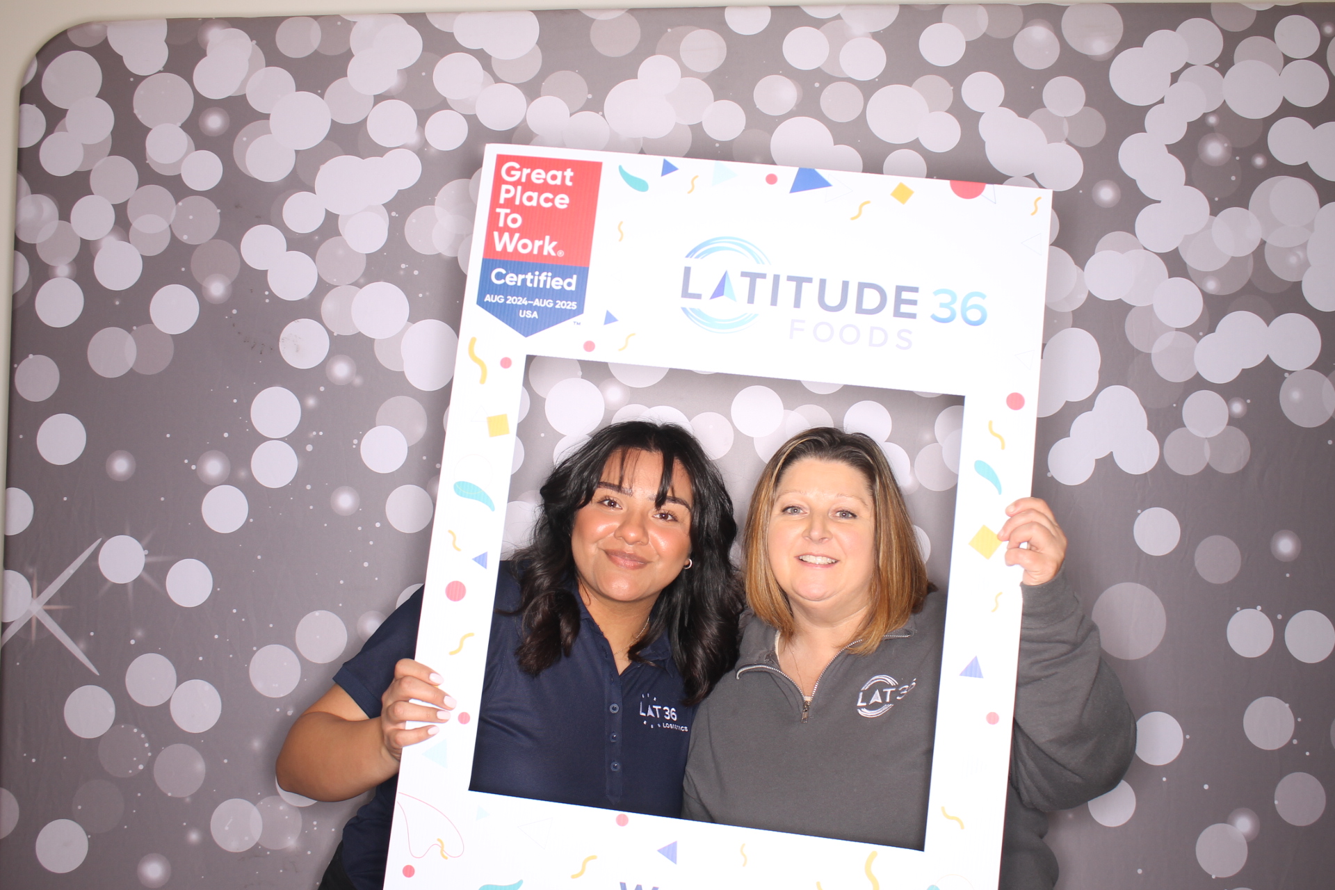 Latitiude Weds | View more photos from the event at gallery.photoboothcincy.com/u/PhotoBoothCincy/Latitiude-Weds