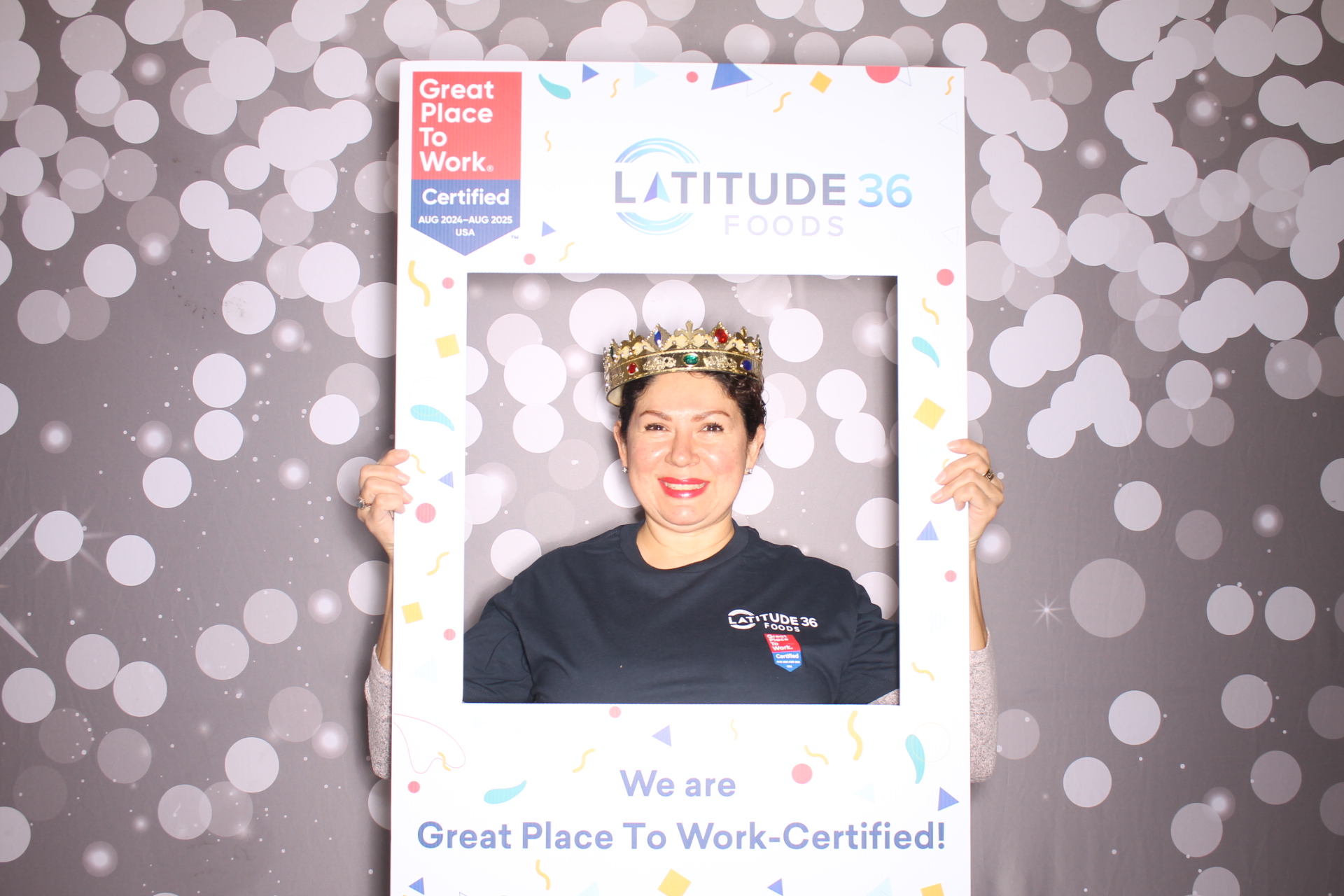 Latitiude Weds | View more photos from the event at gallery.photoboothcincy.com/u/PhotoBoothCincy/Latitiude-Weds