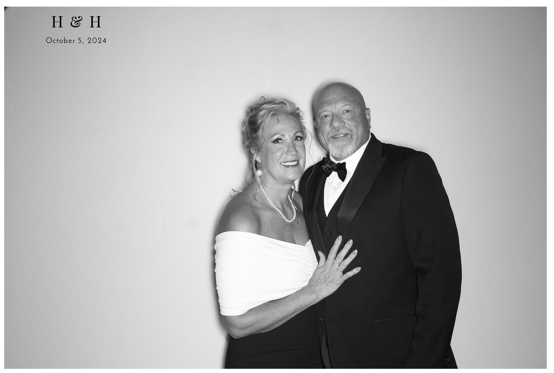 Laura Lamb Reception | View more photos from the event at gallery.photoboothcincy.com/u/PhotoBoothCincy/Laura-Lamb-Reception