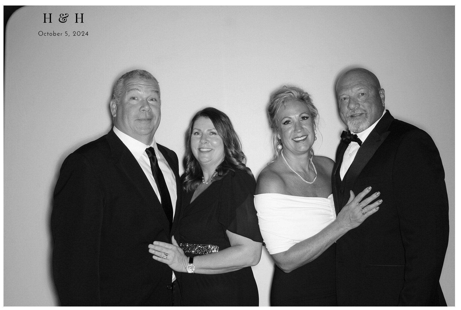 Laura Lamb Reception | View more photos from the event at gallery.photoboothcincy.com/u/PhotoBoothCincy/Laura-Lamb-Reception
