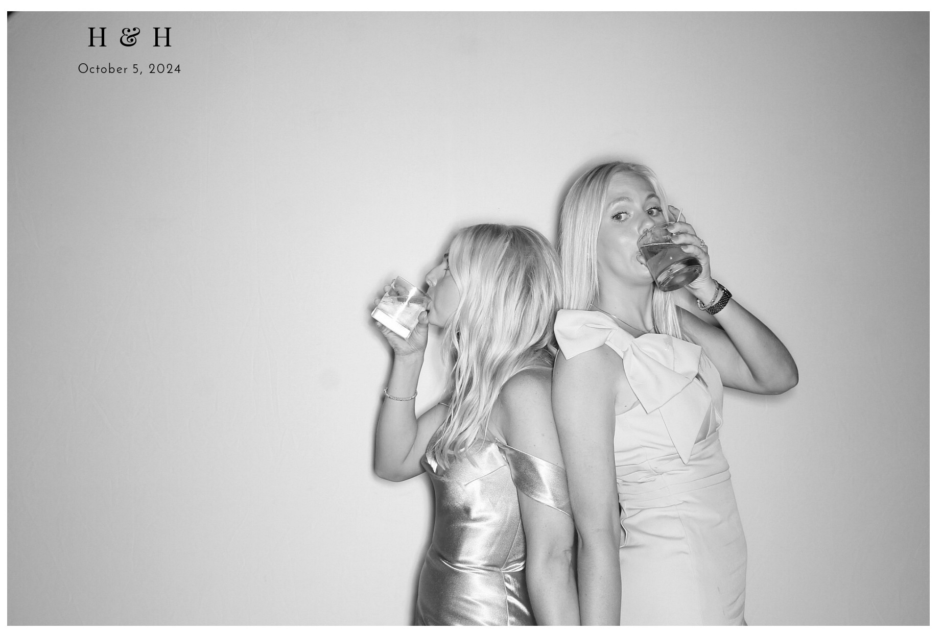 Laura Lamb Reception | View more photos from the event at gallery.photoboothcincy.com/u/PhotoBoothCincy/Laura-Lamb-Reception