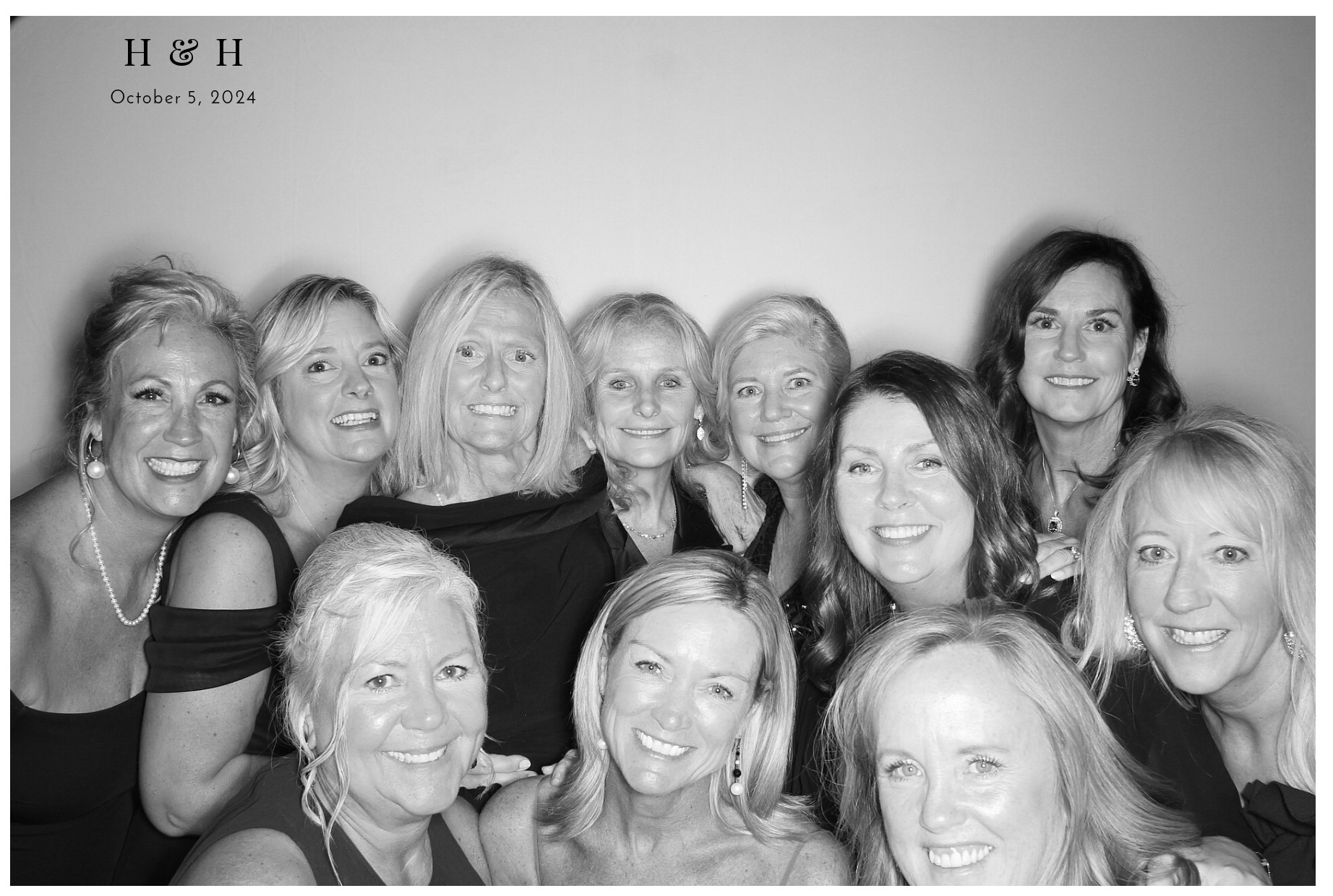 Laura Lamb Reception | View more photos from the event at gallery.photoboothcincy.com/u/PhotoBoothCincy/Laura-Lamb-Reception