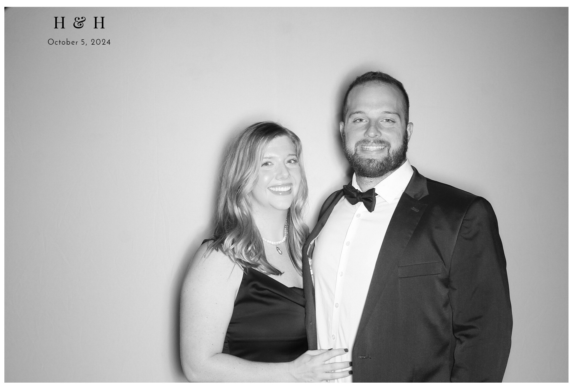 Laura Lamb Reception | View more photos from the event at gallery.photoboothcincy.com/u/PhotoBoothCincy/Laura-Lamb-Reception