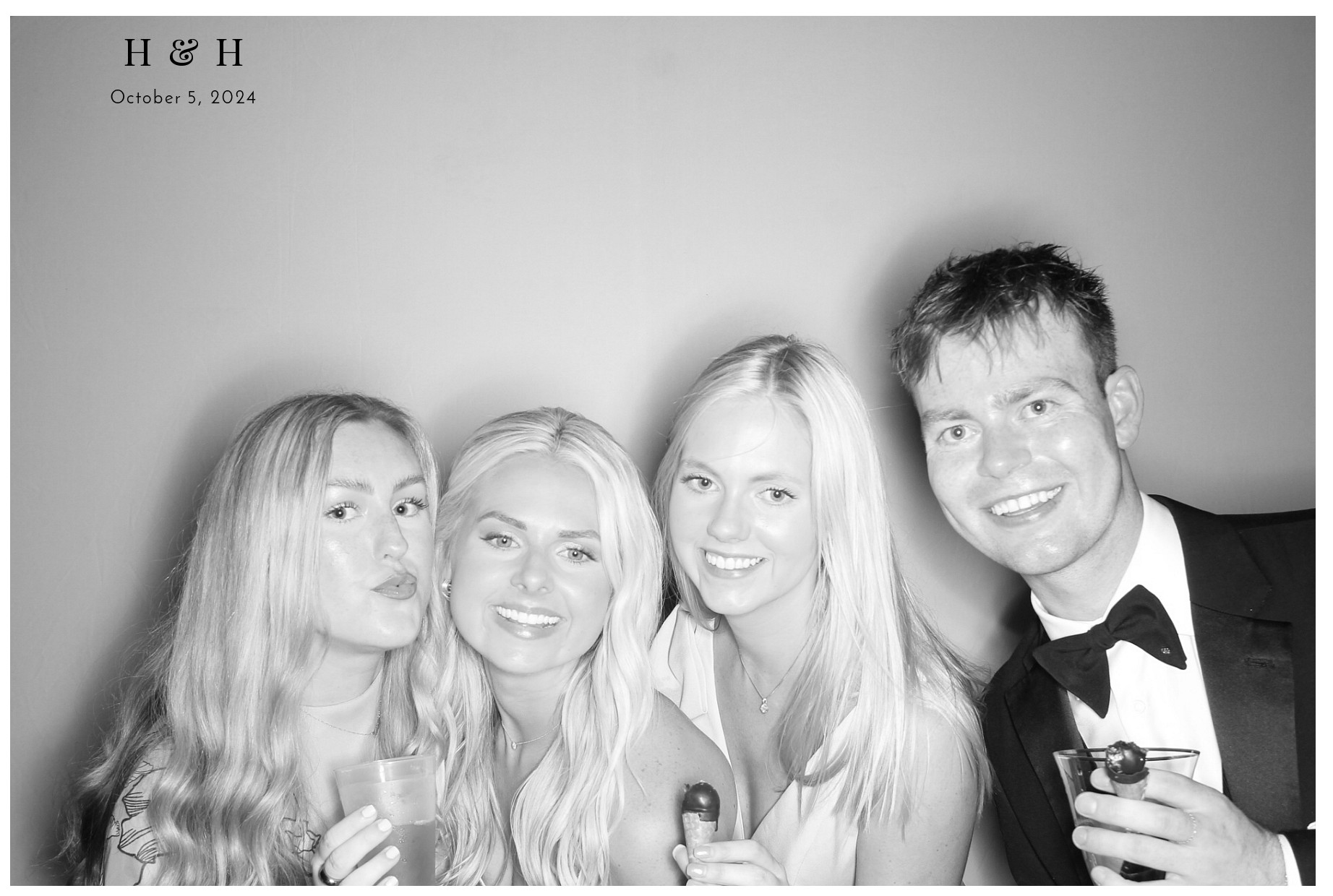 Laura Lamb Reception | View more photos from the event at gallery.photoboothcincy.com/u/PhotoBoothCincy/Laura-Lamb-Reception