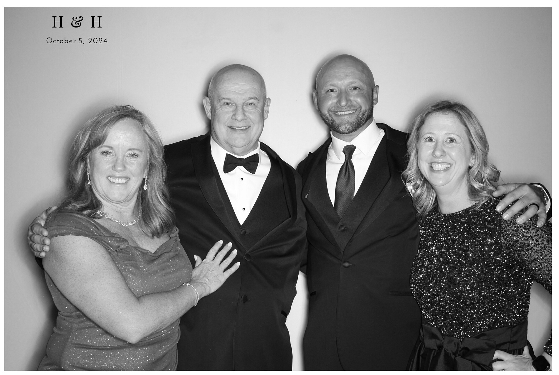 Laura Lamb Reception | View more photos from the event at gallery.photoboothcincy.com/u/PhotoBoothCincy/Laura-Lamb-Reception