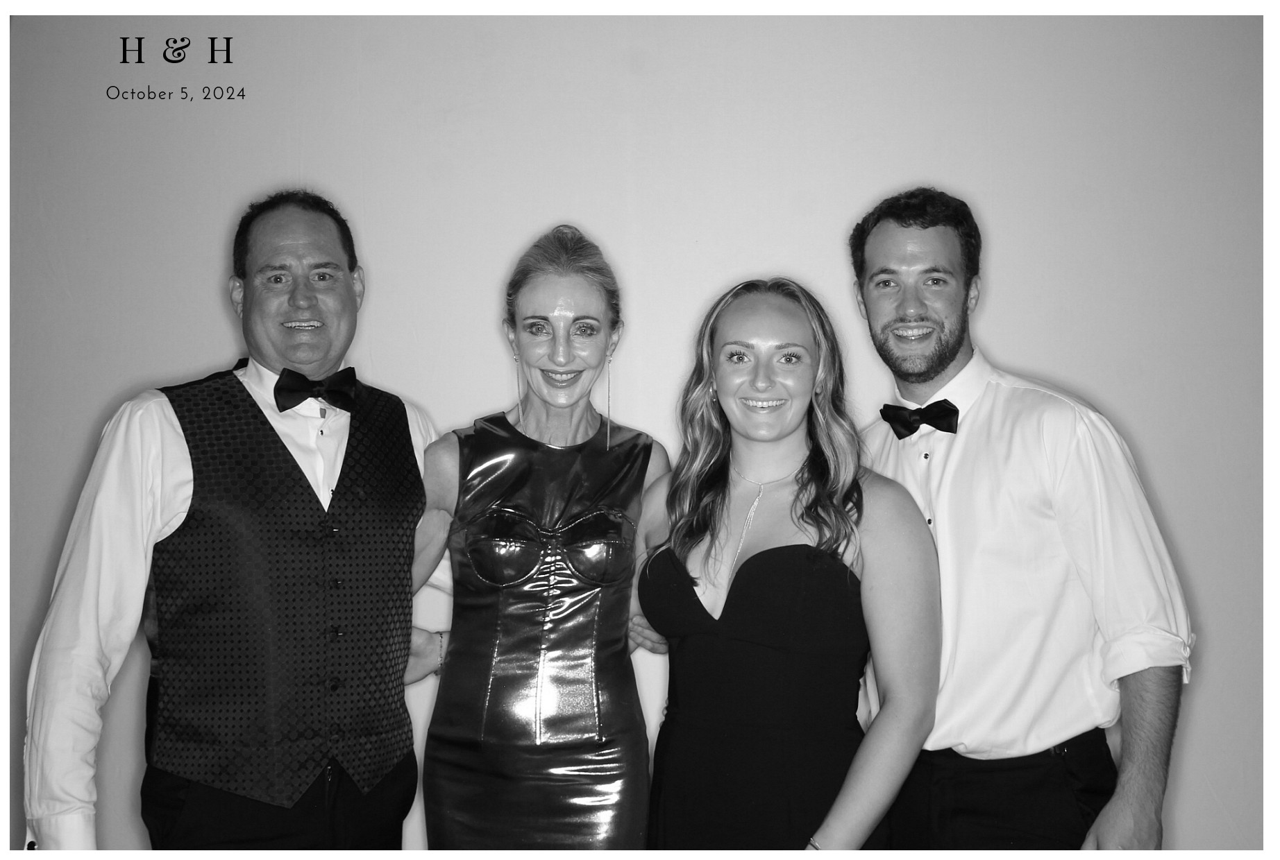 Laura Lamb Reception | View more photos from the event at gallery.photoboothcincy.com/u/PhotoBoothCincy/Laura-Lamb-Reception