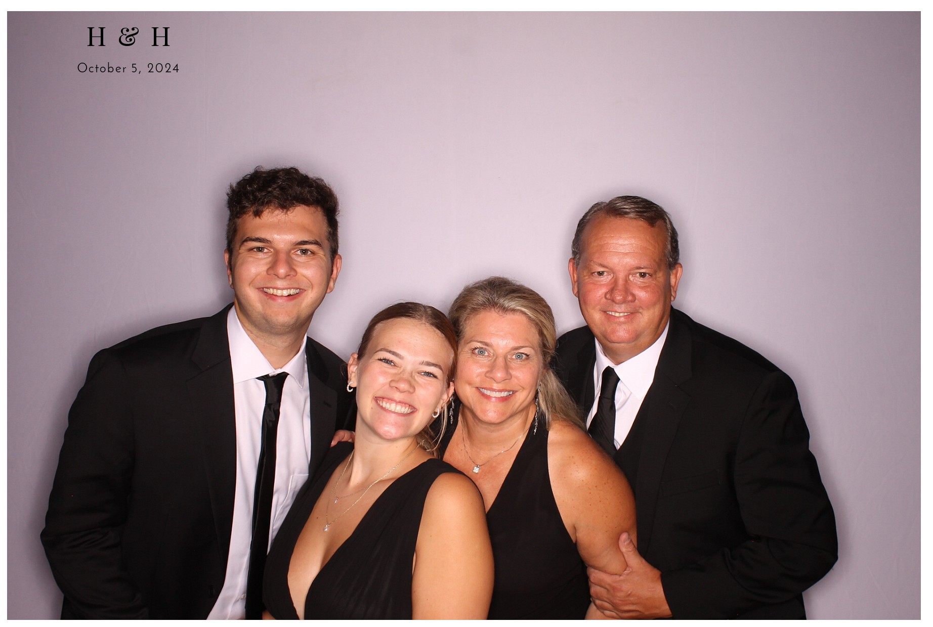 Laura Lamb Reception | View more photos from the event at gallery.photoboothcincy.com/u/PhotoBoothCincy/Laura-Lamb-Reception