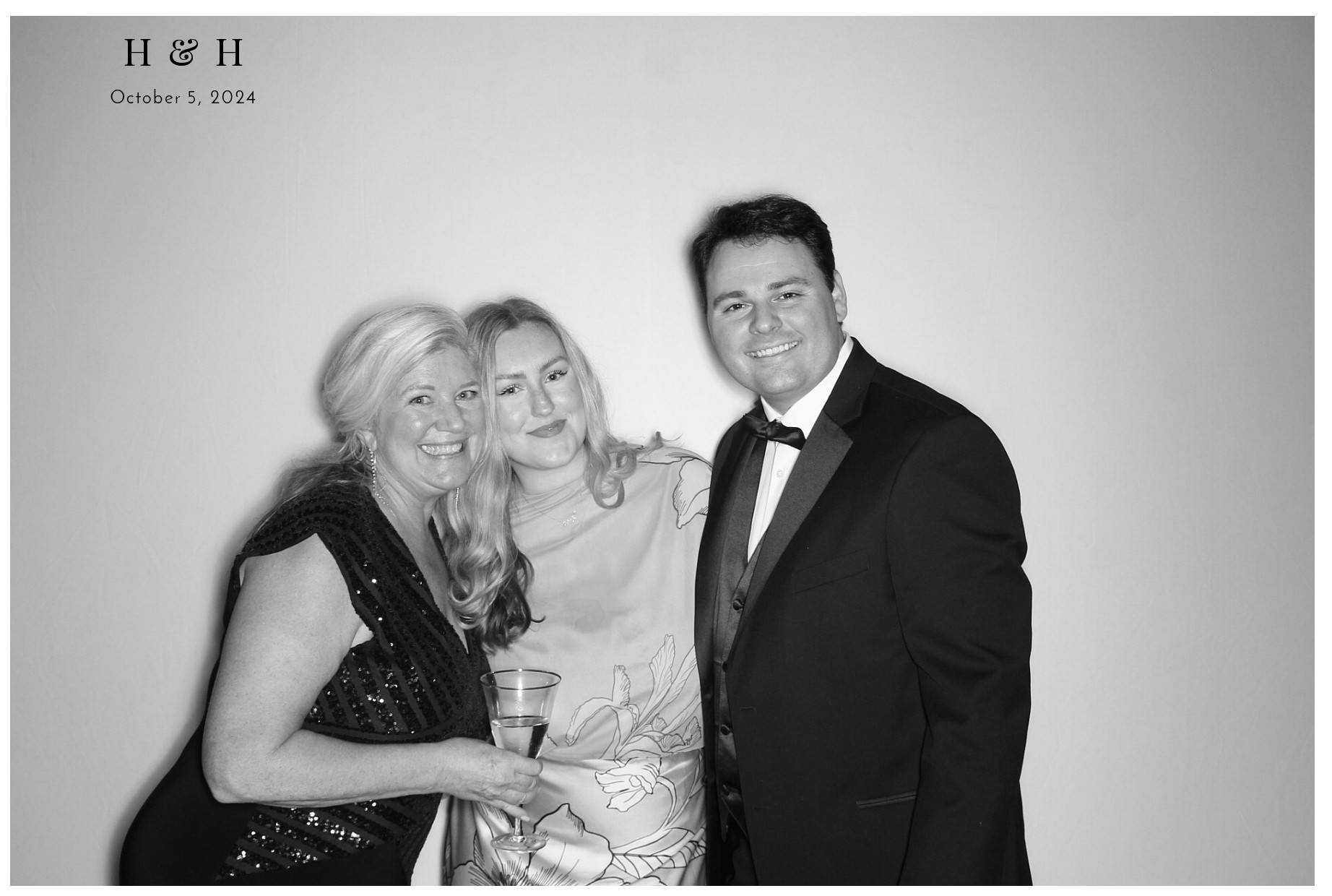 Laura Lamb Reception | View more photos from the event at gallery.photoboothcincy.com/u/PhotoBoothCincy/Laura-Lamb-Reception