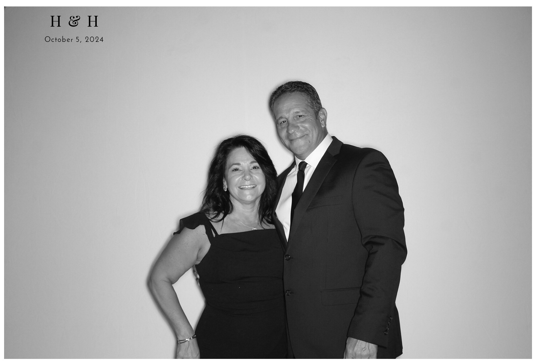 Laura Lamb Reception | View more photos from the event at gallery.photoboothcincy.com/u/PhotoBoothCincy/Laura-Lamb-Reception