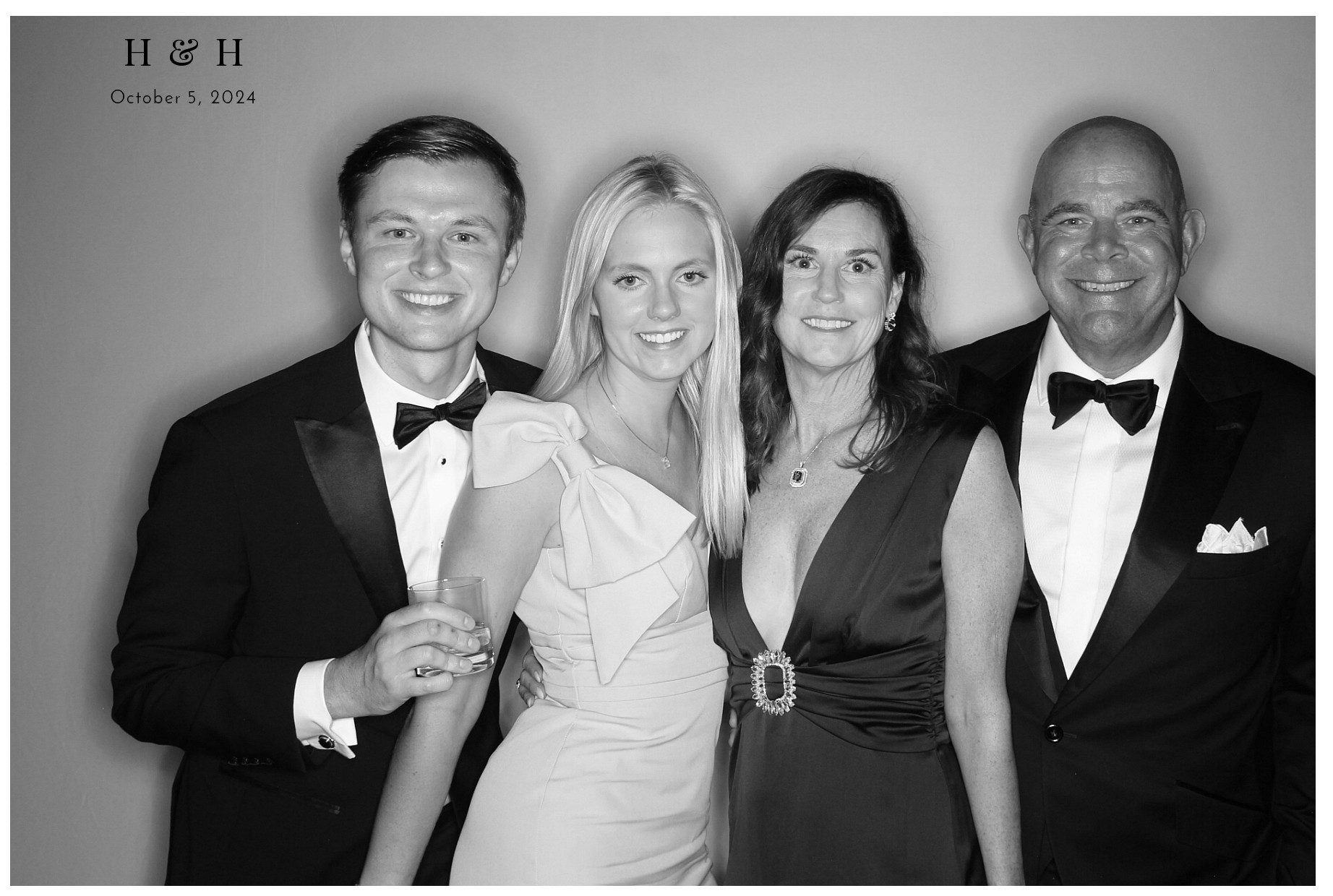 Laura Lamb Reception | View more photos from the event at gallery.photoboothcincy.com/u/PhotoBoothCincy/Laura-Lamb-Reception