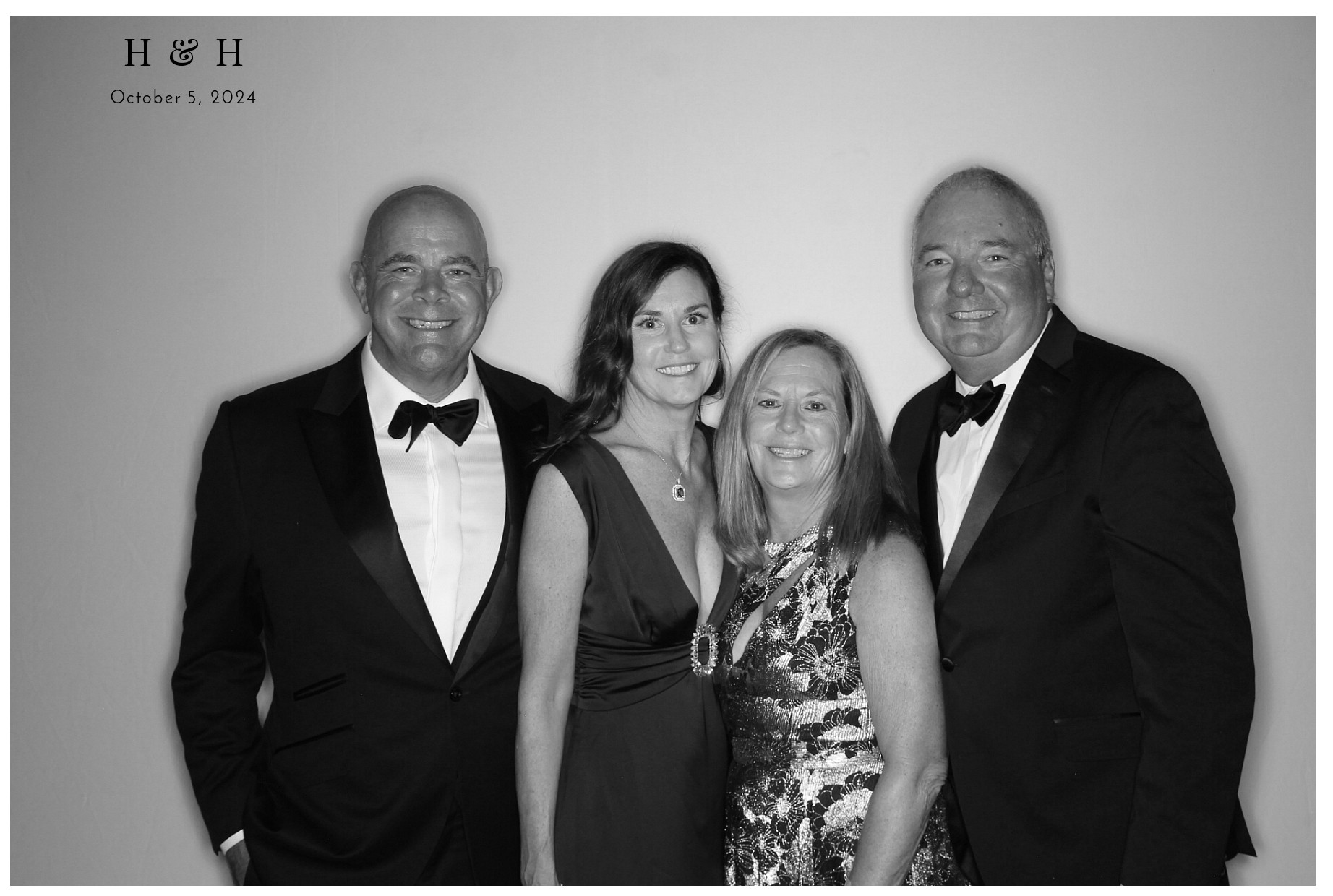 Laura Lamb Reception | View more photos from the event at gallery.photoboothcincy.com/u/PhotoBoothCincy/Laura-Lamb-Reception