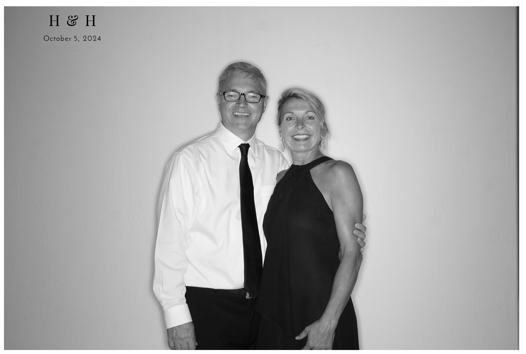 Laura Lamb Reception | View more photos from the event at gallery.photoboothcincy.com/u/PhotoBoothCincy/Laura-Lamb-Reception
