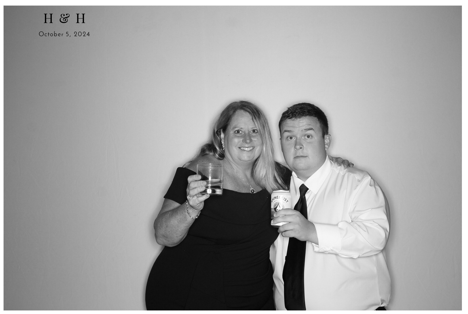 Laura Lamb Reception | View more photos from the event at gallery.photoboothcincy.com/u/PhotoBoothCincy/Laura-Lamb-Reception