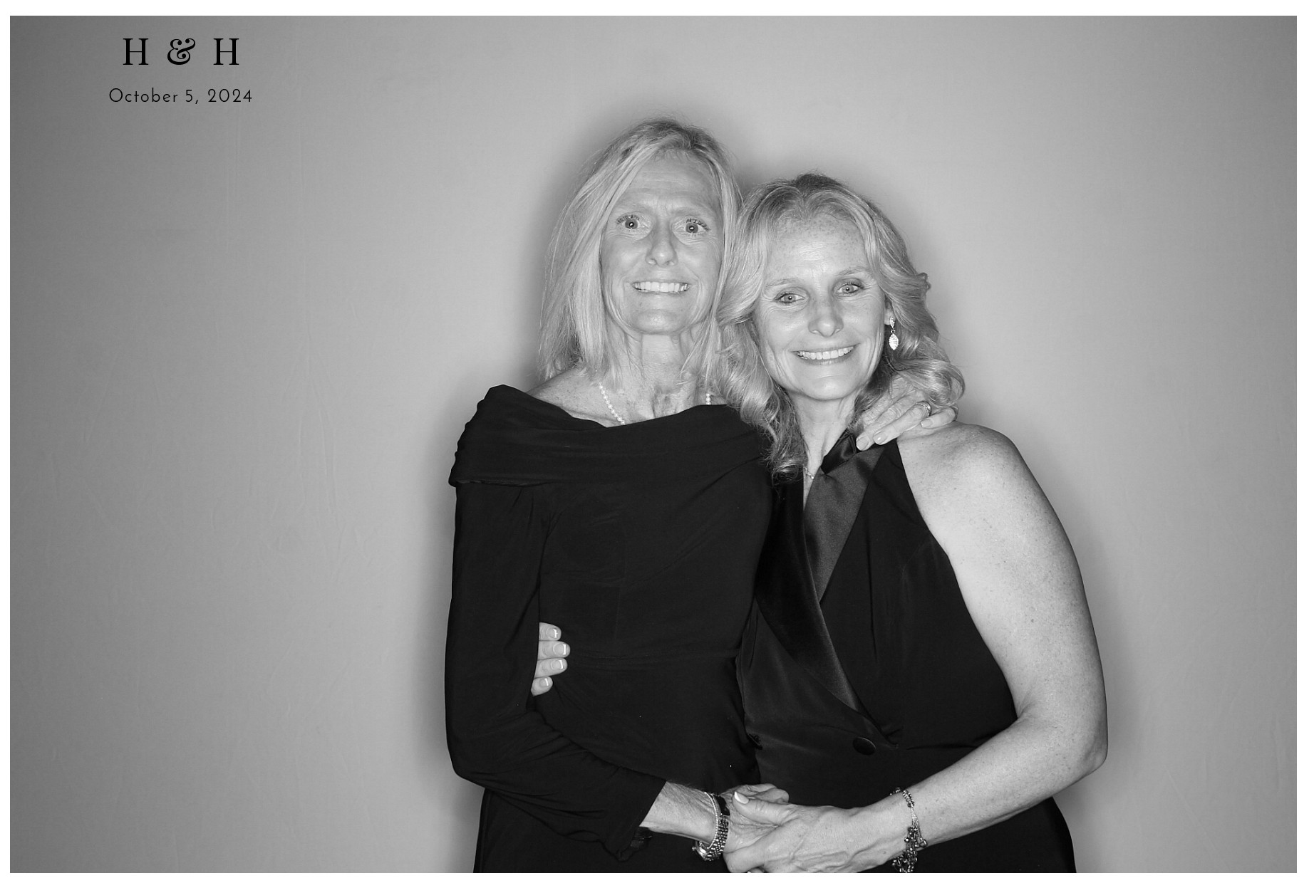 Laura Lamb Reception | View more photos from the event at gallery.photoboothcincy.com/u/PhotoBoothCincy/Laura-Lamb-Reception