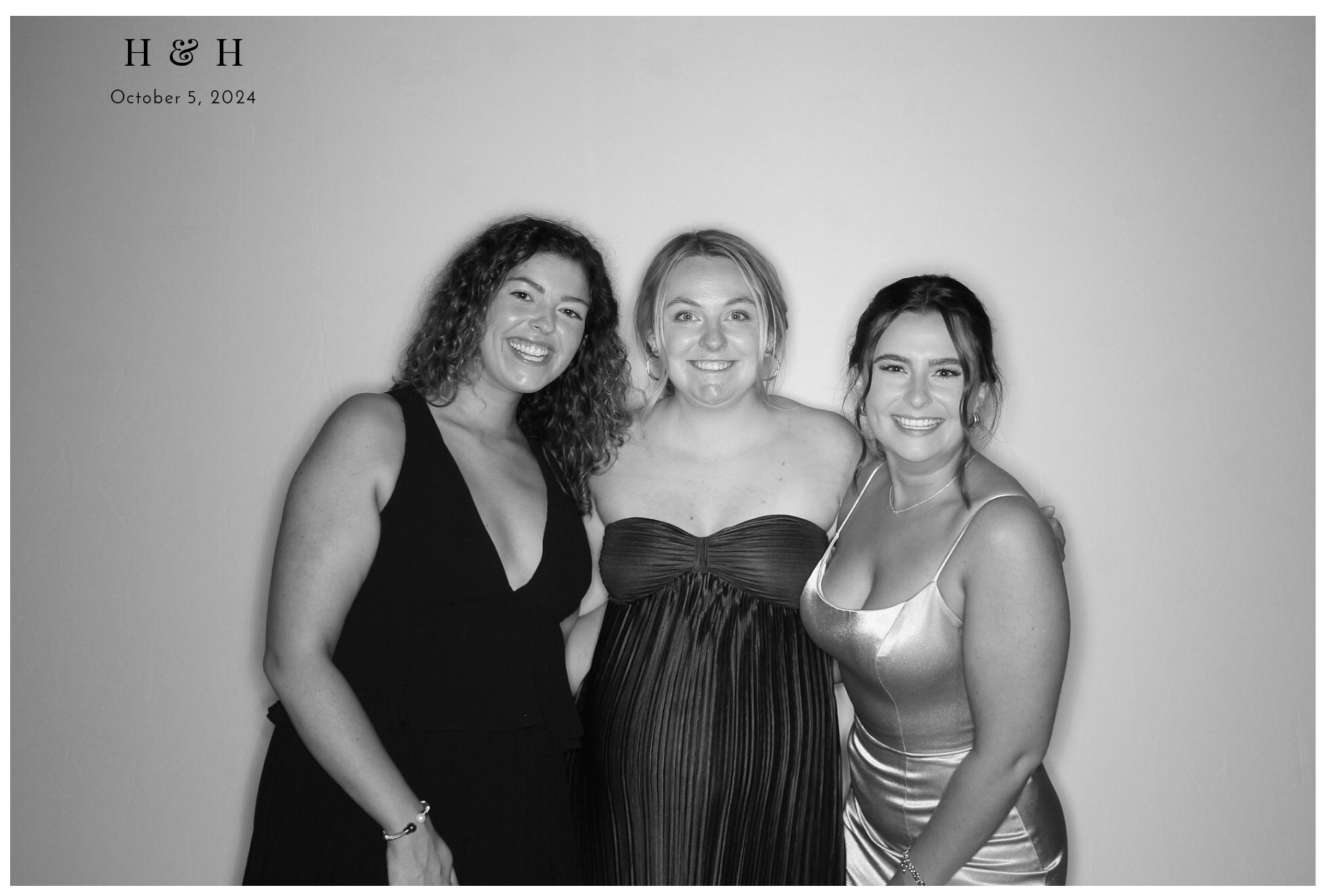Laura Lamb Reception | View more photos from the event at gallery.photoboothcincy.com/u/PhotoBoothCincy/Laura-Lamb-Reception