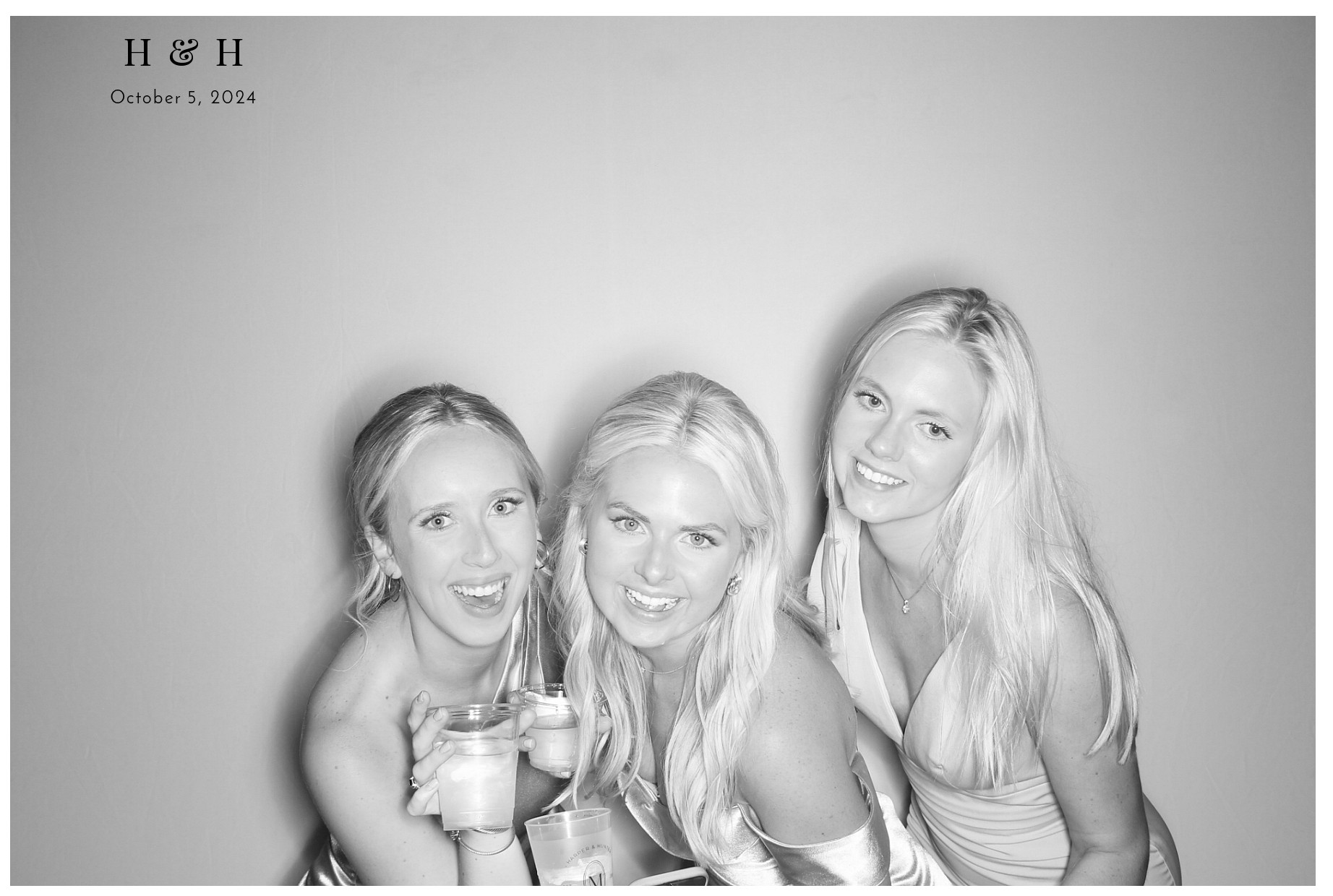 Laura Lamb Reception | View more photos from the event at gallery.photoboothcincy.com/u/PhotoBoothCincy/Laura-Lamb-Reception