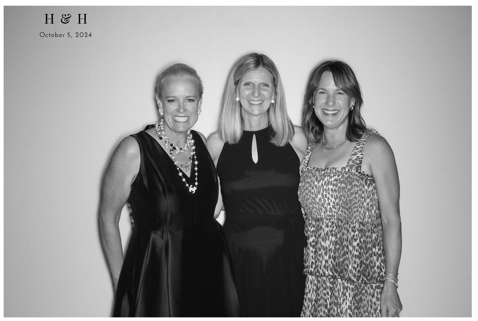 Laura Lamb Reception | View more photos from the event at gallery.photoboothcincy.com/u/PhotoBoothCincy/Laura-Lamb-Reception