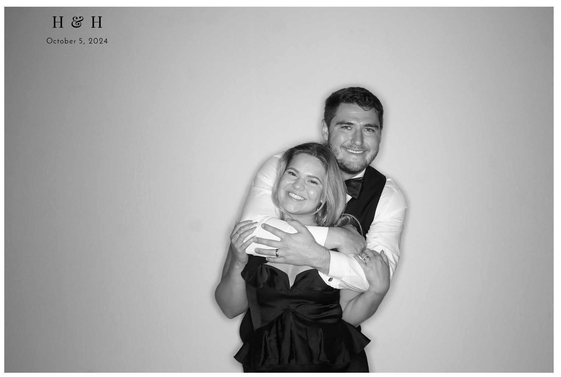 Laura Lamb Reception | View more photos from the event at gallery.photoboothcincy.com/u/PhotoBoothCincy/Laura-Lamb-Reception