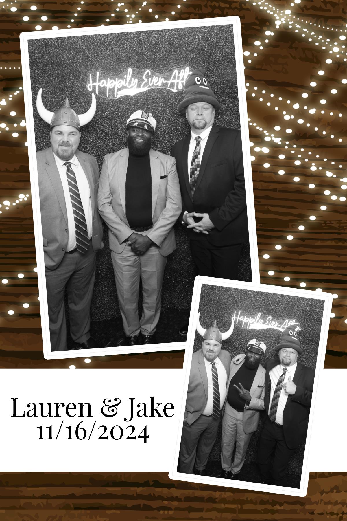 Lauren & Jake | View more photos from the event at gallery.photoboothcincy.com/u/PhotoBoothCincy/Lauren-Jake