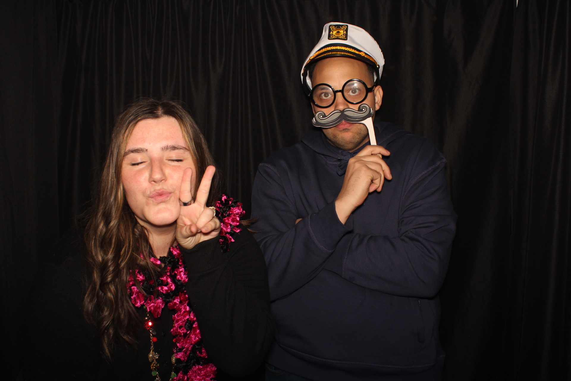 Liberty Flats Holiday Party | View more photos from the event at gallery.photoboothcincy.com/u/PhotoBoothCincy/Liberty-Flats-Holiday-Party