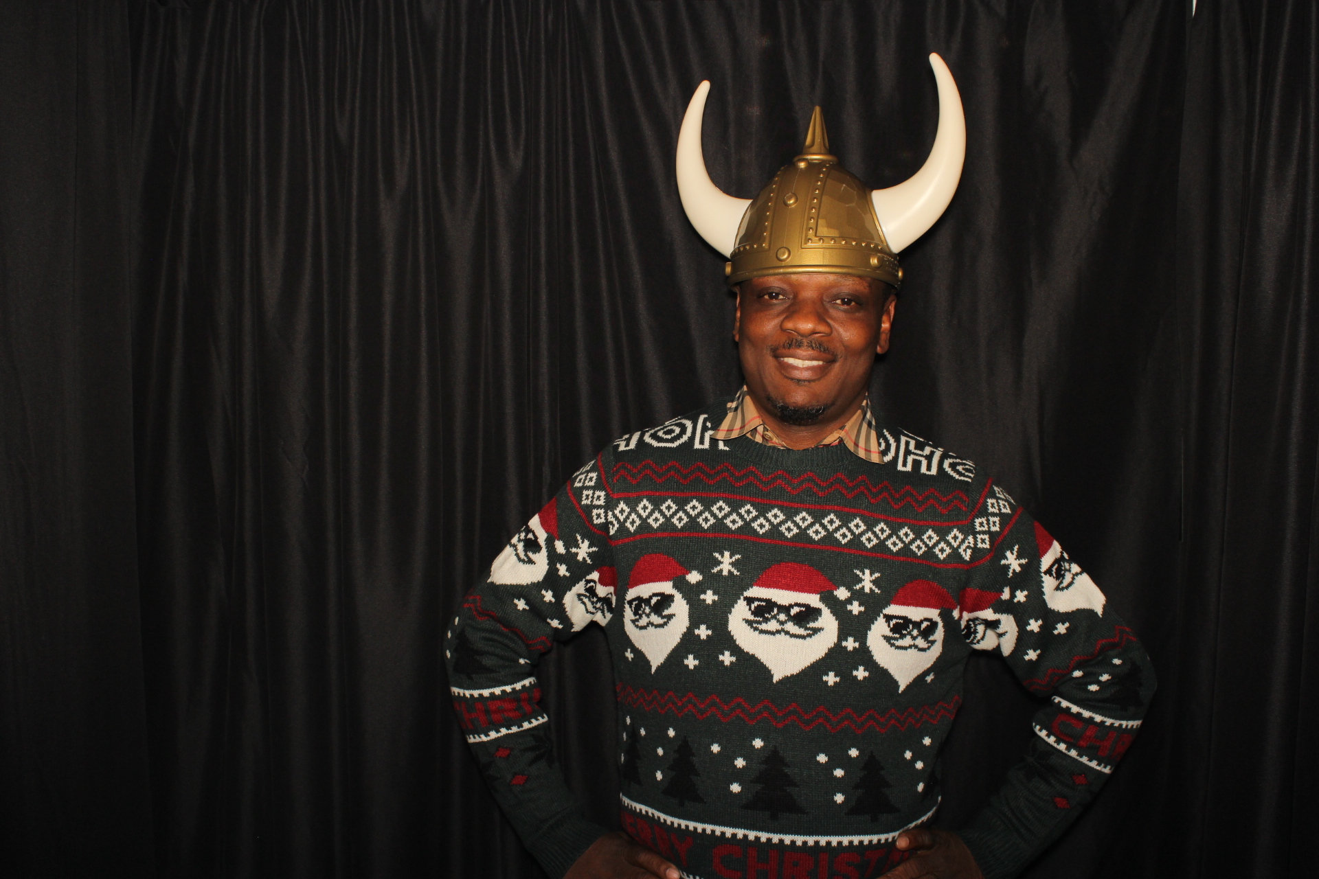Liberty Flats Holiday Party | View more photos from the event at gallery.photoboothcincy.com/u/PhotoBoothCincy/Liberty-Flats-Holiday-Party