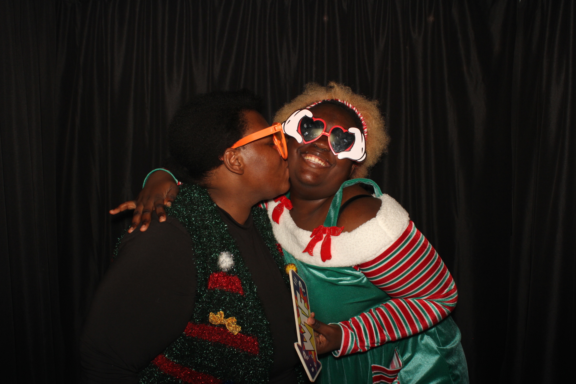 Liberty Flats Holiday Party | View more photos from the event at gallery.photoboothcincy.com/u/PhotoBoothCincy/Liberty-Flats-Holiday-Party