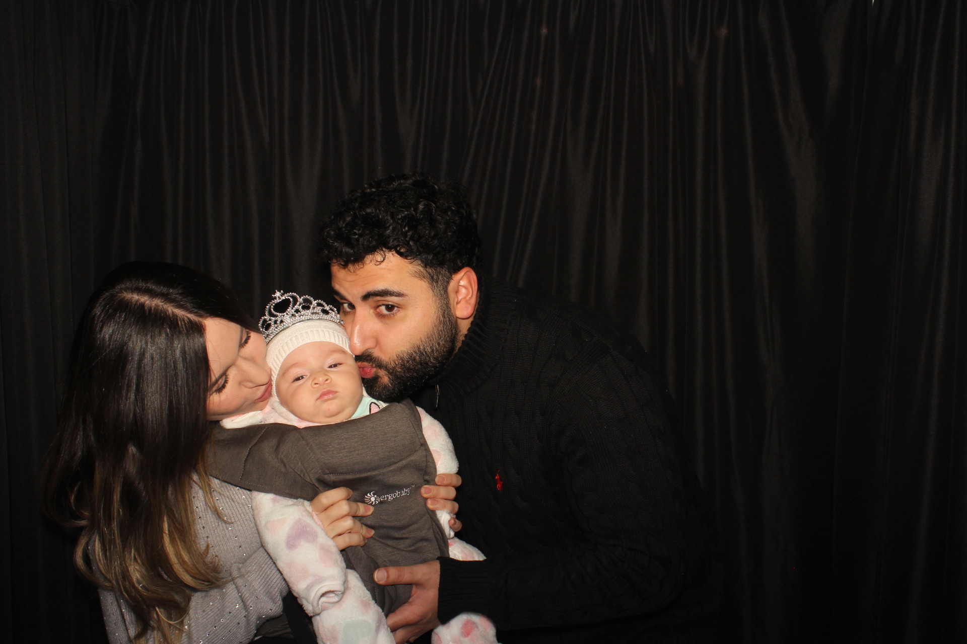 Liberty Flats Holiday Party | View more photos from the event at gallery.photoboothcincy.com/u/PhotoBoothCincy/Liberty-Flats-Holiday-Party