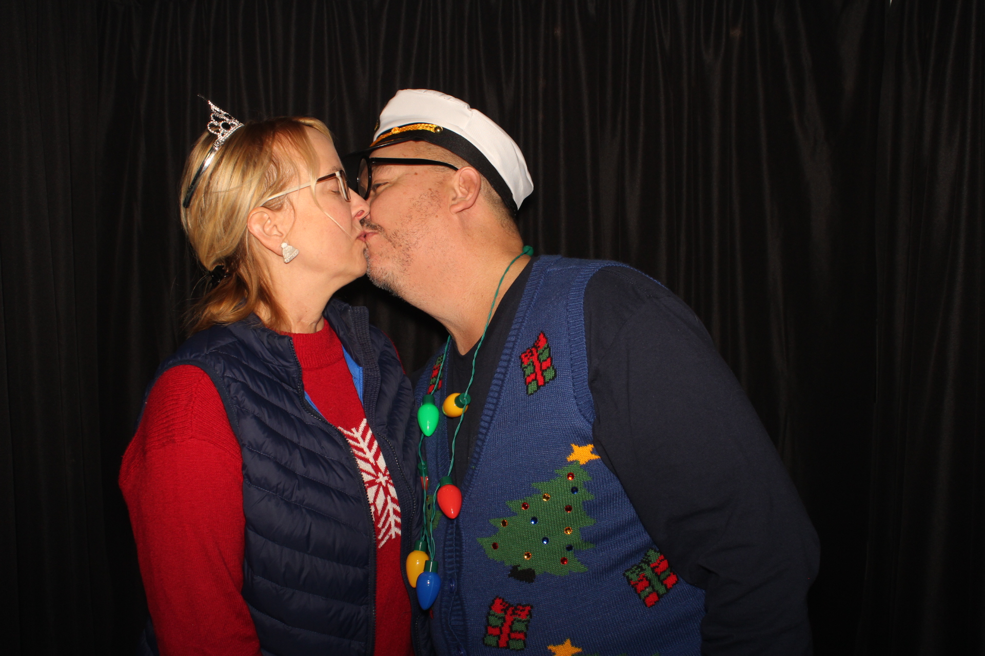 Liberty Flats Holiday Party | View more photos from the event at gallery.photoboothcincy.com/u/PhotoBoothCincy/Liberty-Flats-Holiday-Party