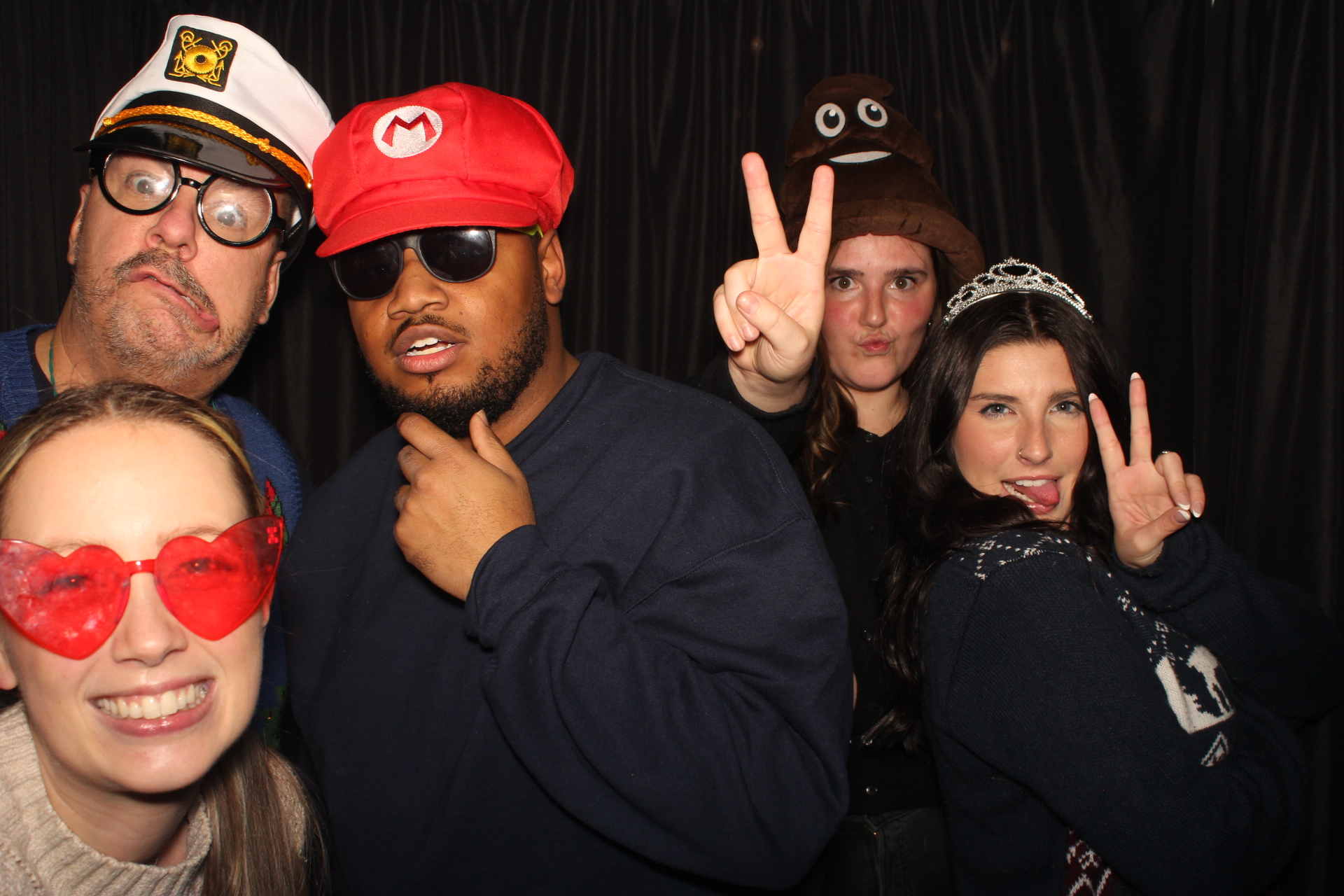 Liberty Flats Holiday Party | View more photos from the event at gallery.photoboothcincy.com/u/PhotoBoothCincy/Liberty-Flats-Holiday-Party
